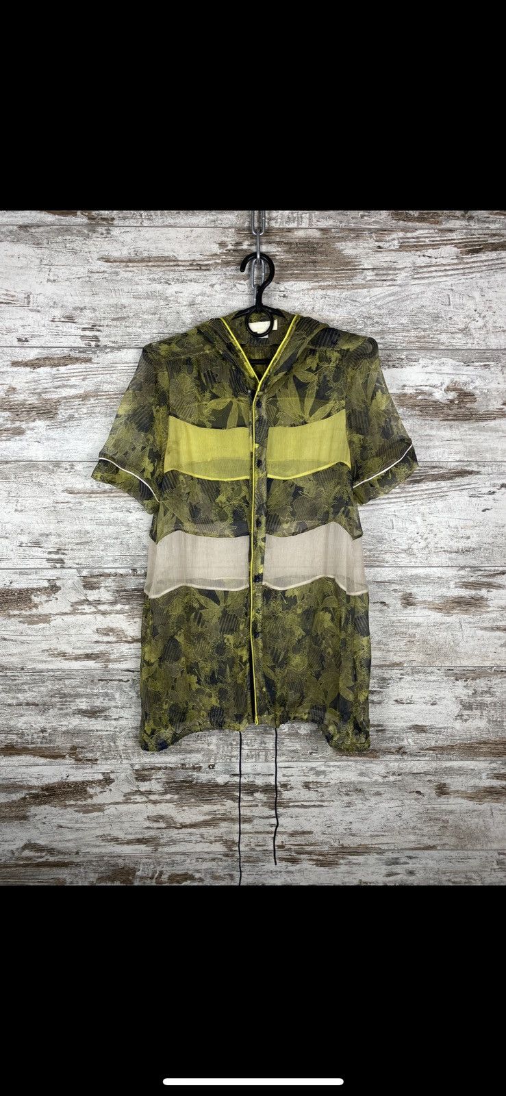 Diesel × Vintage Womens Vintage Diesel Silk Short Sleeve Shirt Button Up Size XS / US 0-2 / IT 36-38 - 1 Thumbnail