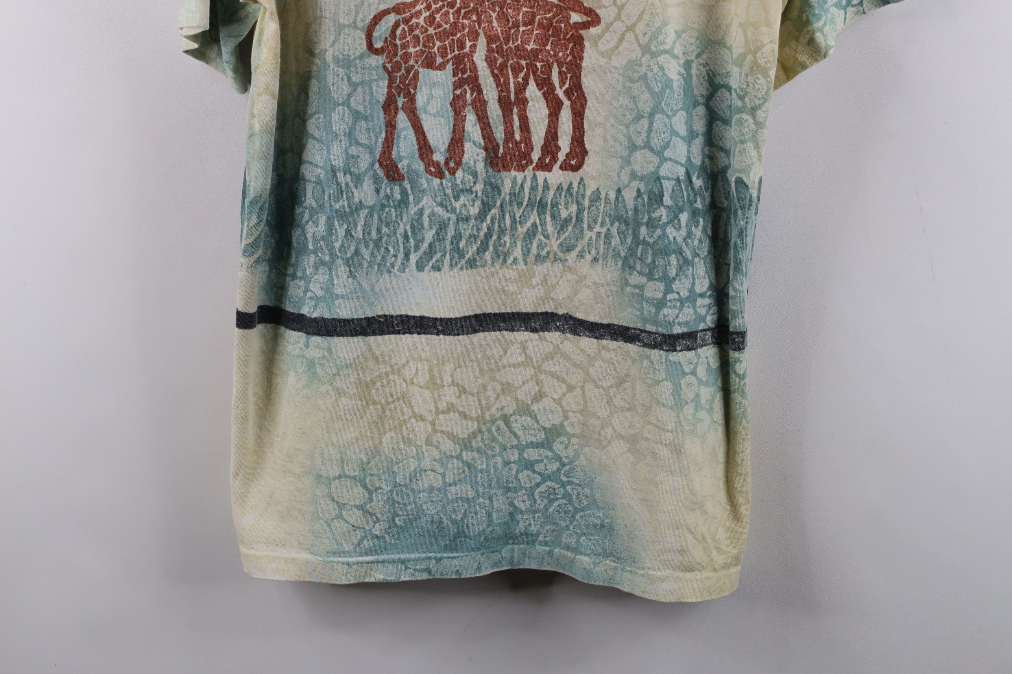 Vintage Vintage 90s Streetwear Giraffe All Over Print T-Shirt USA Size M / US 6-8 / IT 42-44 - 3 Thumbnail