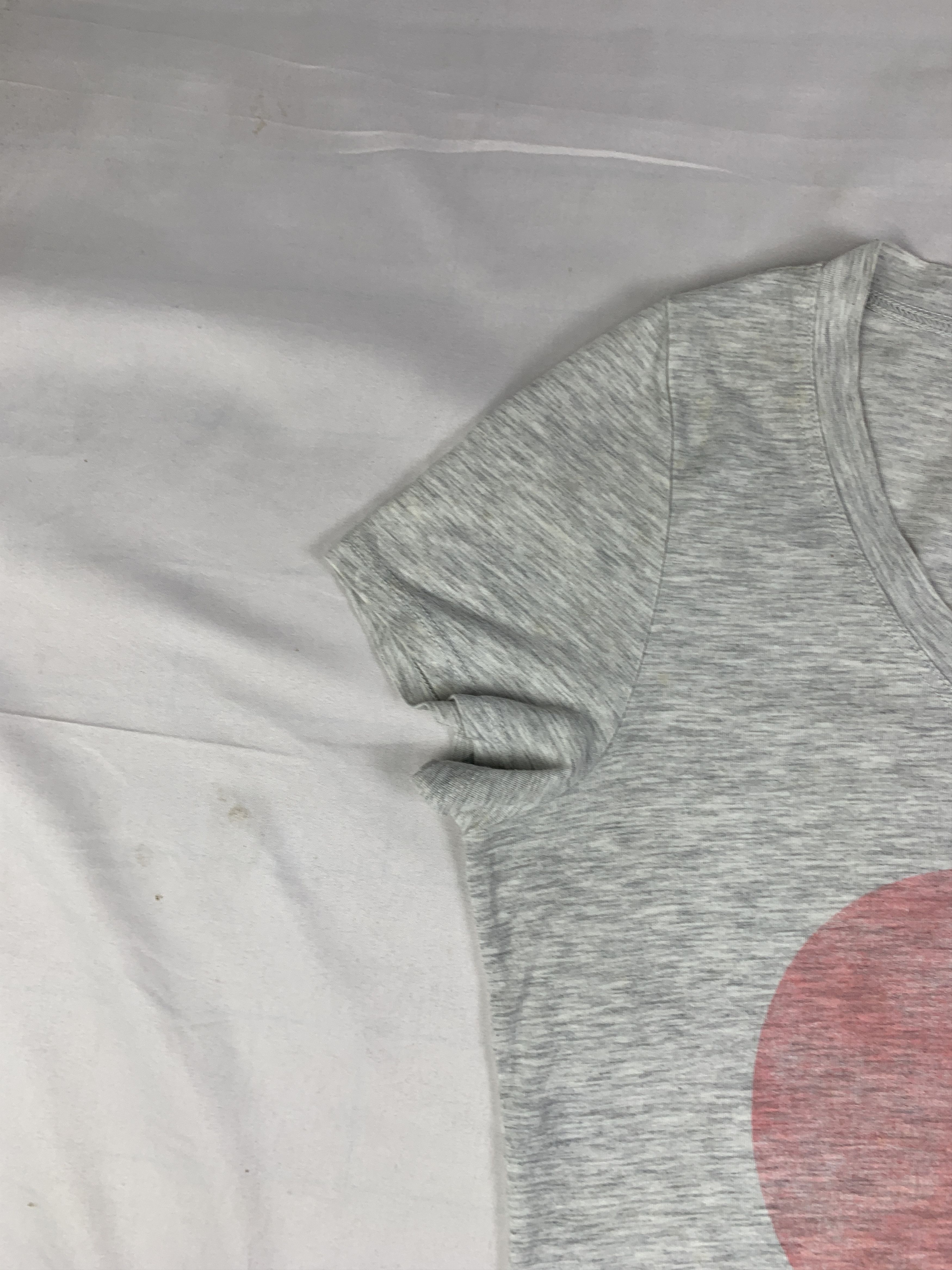 True Religion True Religion V-neck Big Heart Tee (M) Size M / US 6-8 / IT 42-44 - 5 Thumbnail