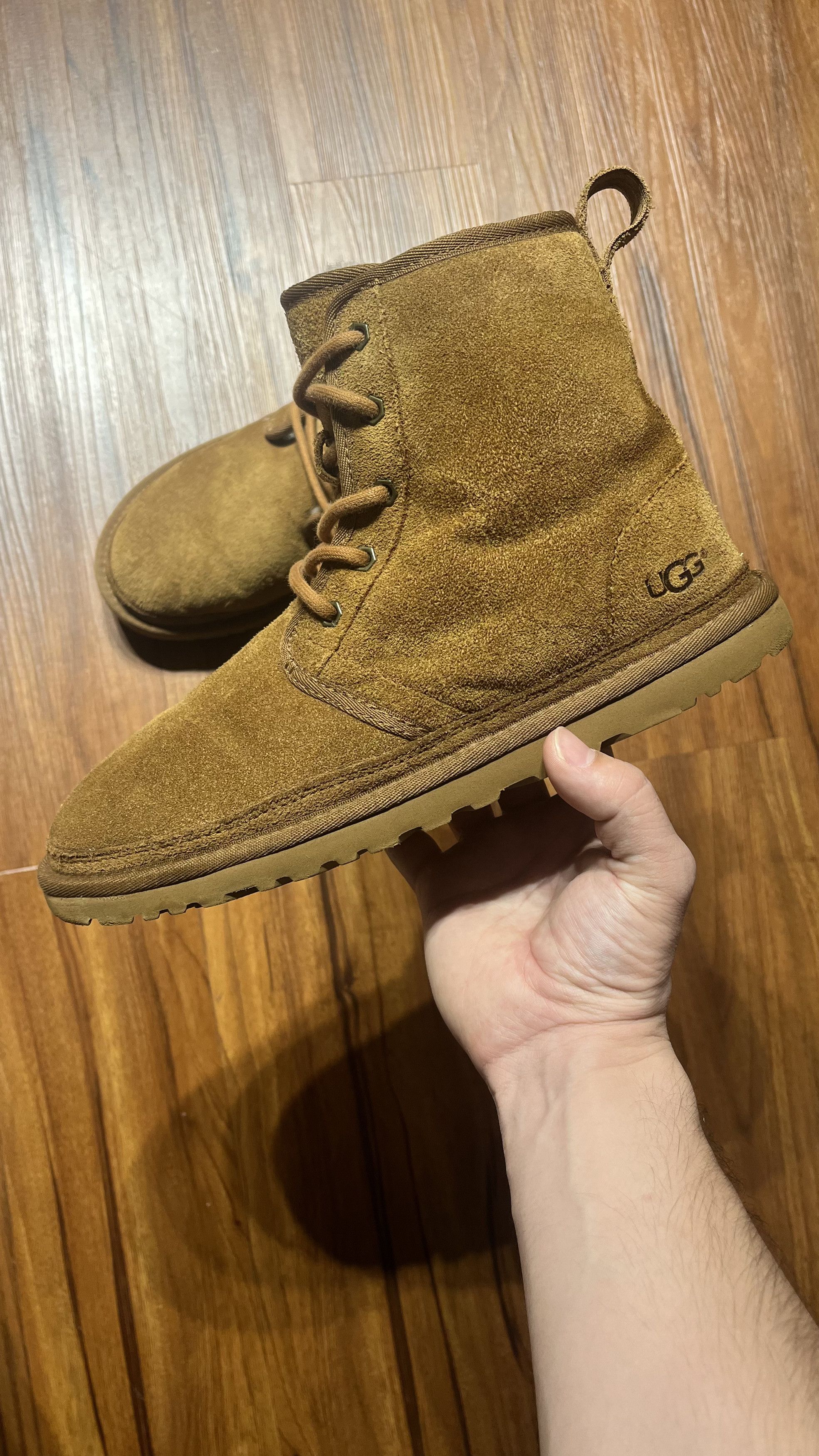 Ugg Ugg Neumel High Size 8 Used Size US 8 / EU 41 - 1 Thumbnail
