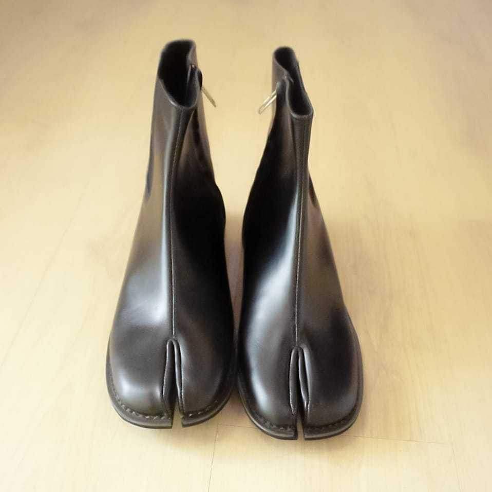 Designer Unisex Takumi Chelsea Boots Tabi Leather Size US 10 / EU 43 - 6 Thumbnail