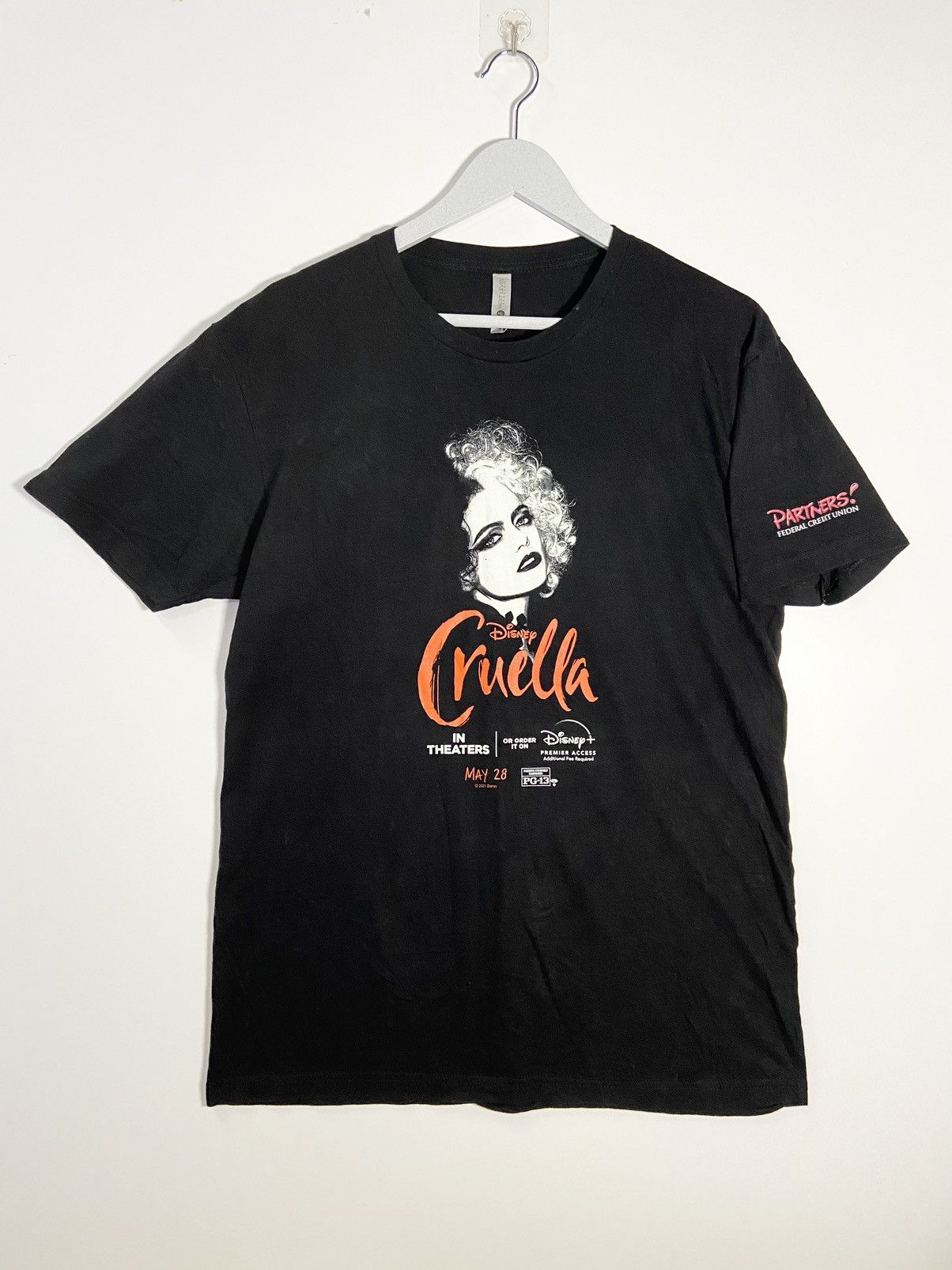 Disney DISNEY CRUELLA PROMO TEE EMMA STONE TEE SHIRT Size US M / EU 48-50 / 2 - 1 Thumbnail