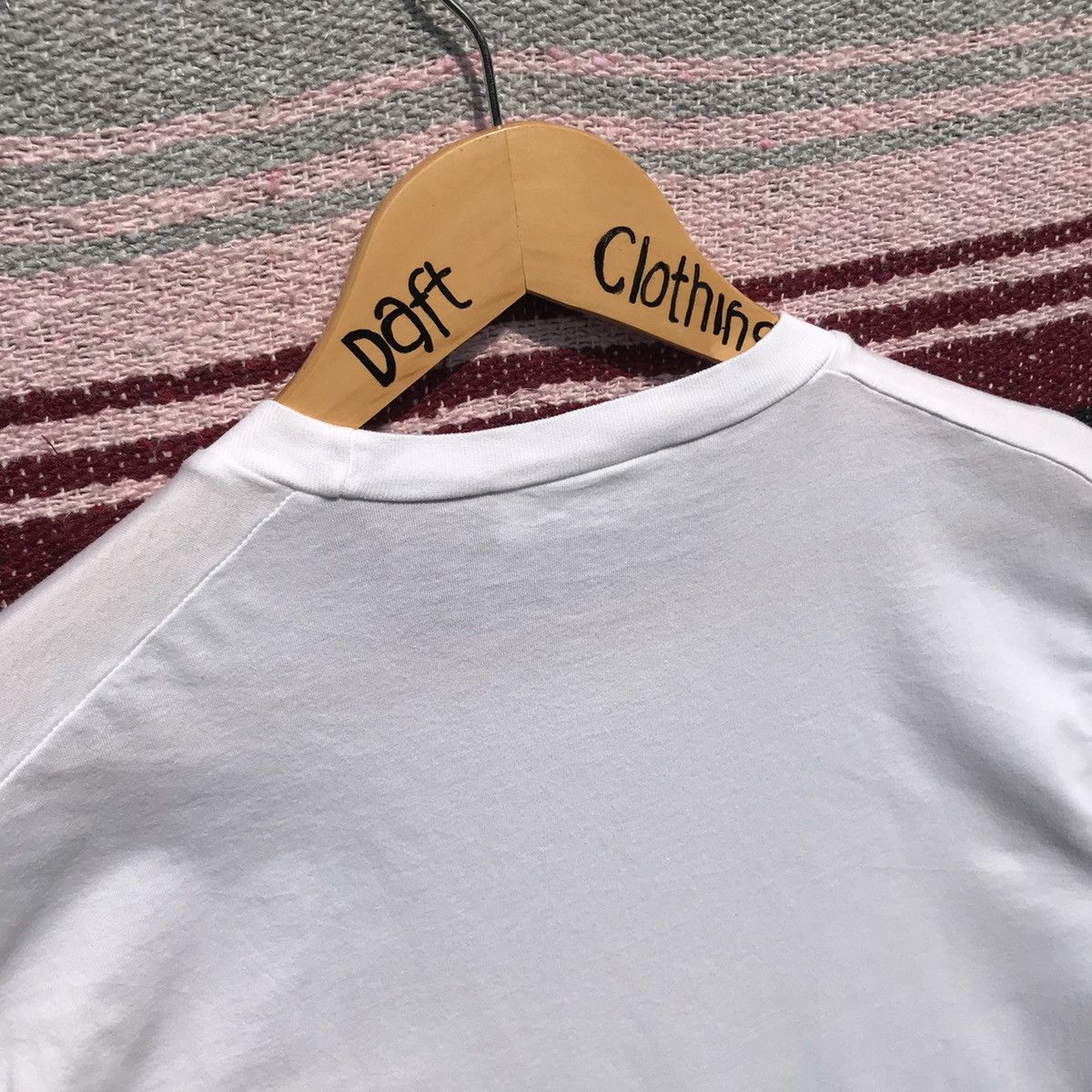 Dsquared2 Dsquared2 Hawaii Pocket Tee Vintage Dsquared2 Italy Size US M / EU 48-50 / 2 - 9 Thumbnail