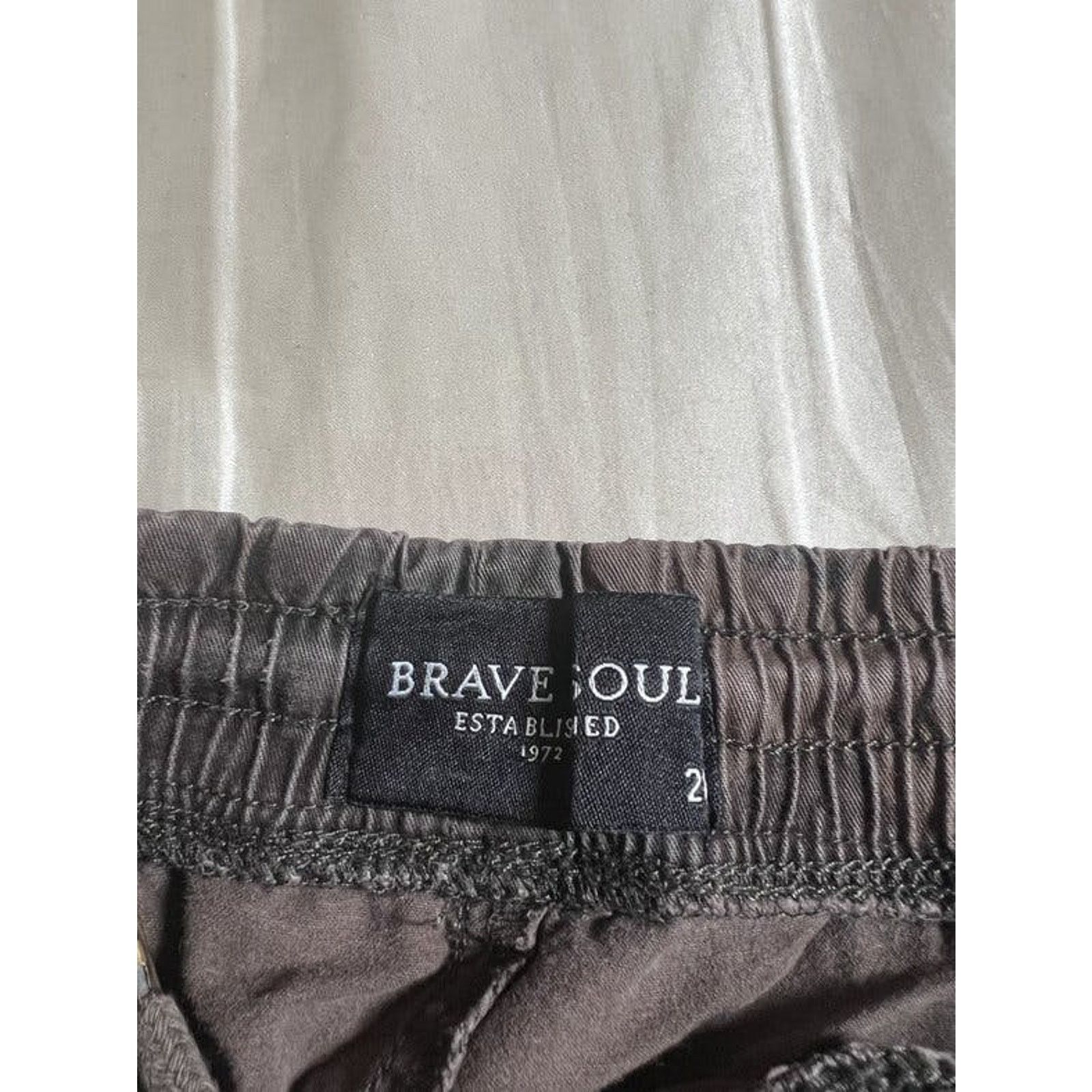 Brave Soul Tapered Camo Joggers Size US 28 / EU 44 - 3 Thumbnail