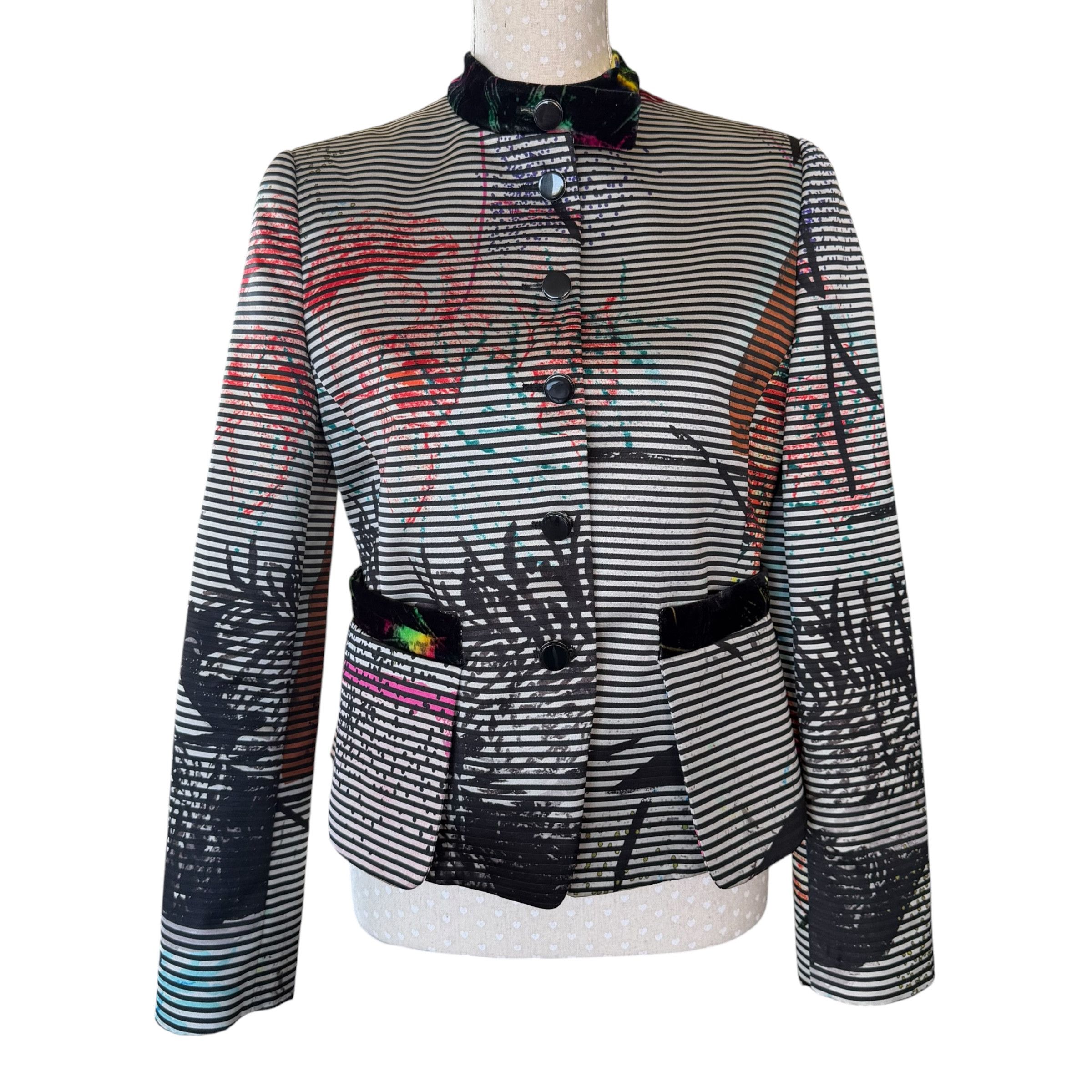 Giorgio Armani ARMANI ABSTRACT PRINT JACKET Size M / US 6-8 / IT 42-44 - 1 Thumbnail
