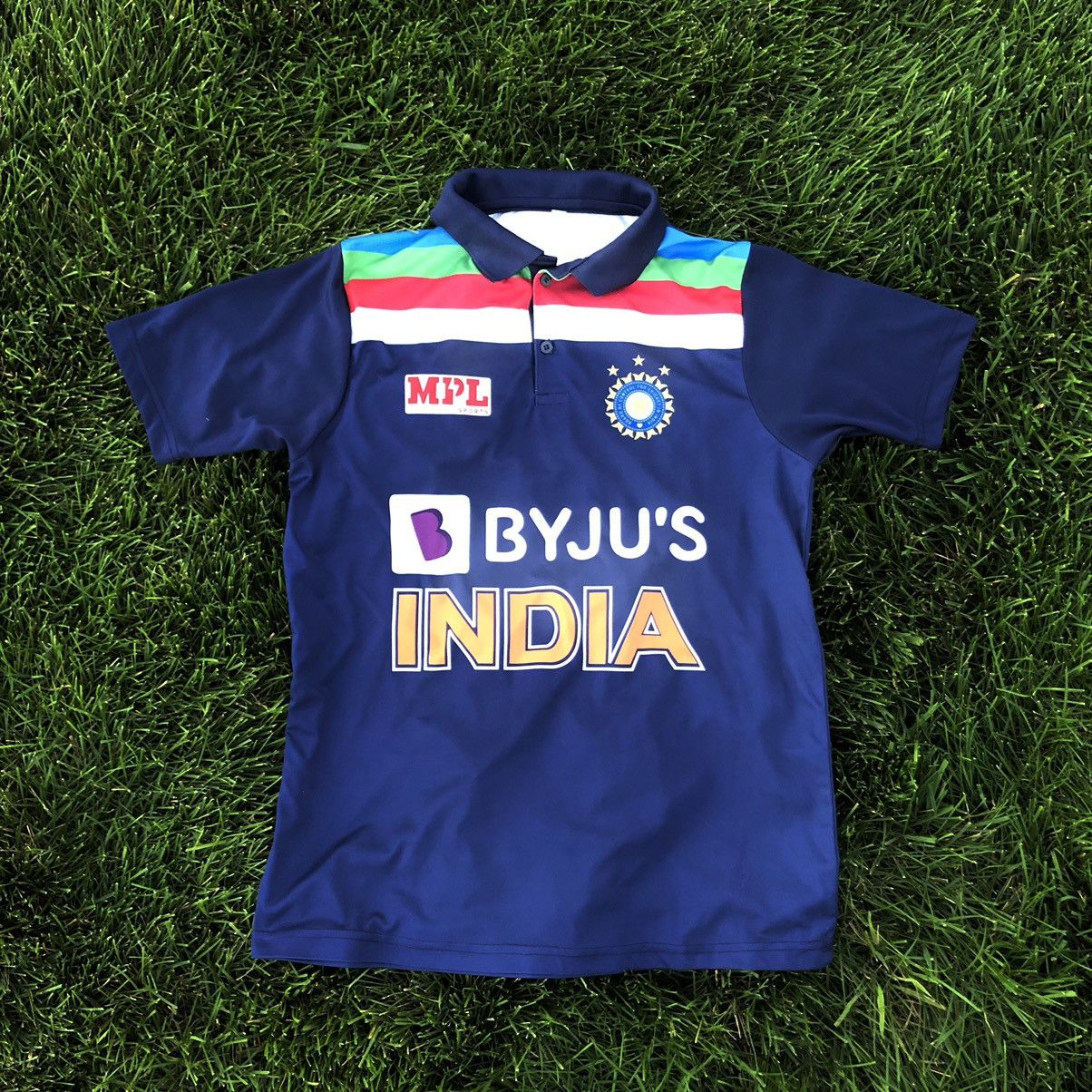Other India cricket MS Dhoni #7 fan jersey Size US M / EU 48-50 / 2 - 3 Thumbnail