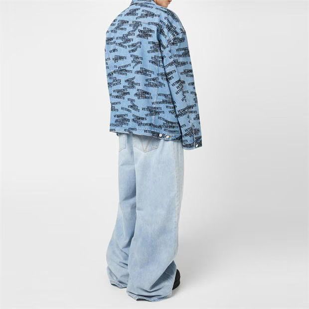 Vetements o1g2r1mq0824 Logo Print Denim Shirt Jacket Medium Blue Black Size US XL / EU 56 / 4 - 5 Thumbnail