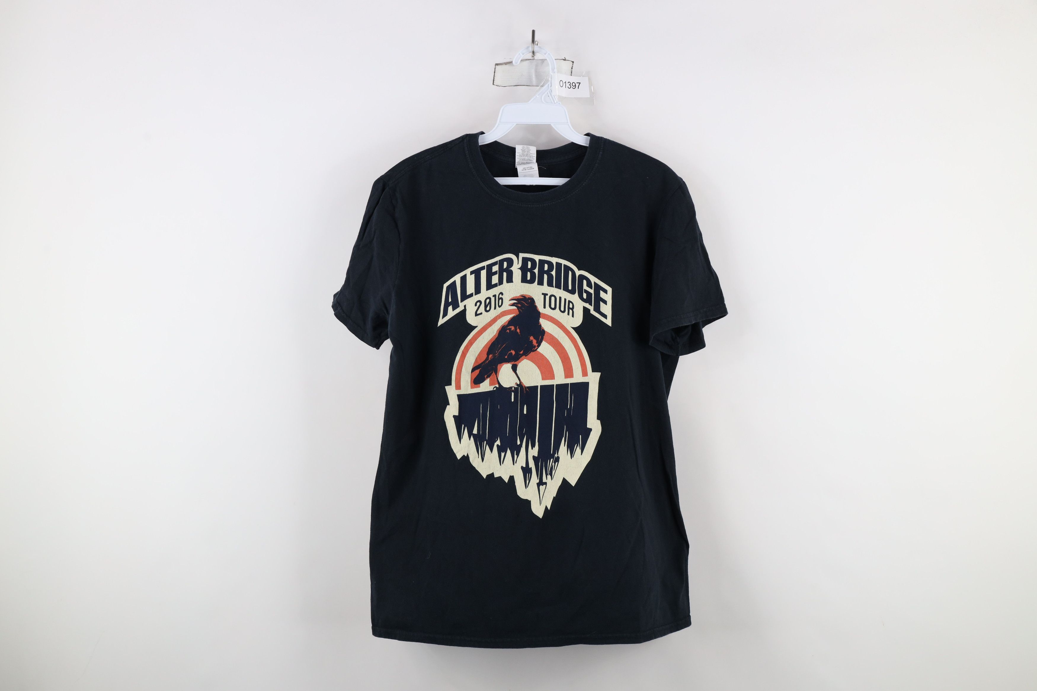 Vintage Vintage Y2K 2016 Tour Alter Bridge Band T-Shirt Black Cotton Size US M / EU 48-50 / 2 - 1 Thumbnail