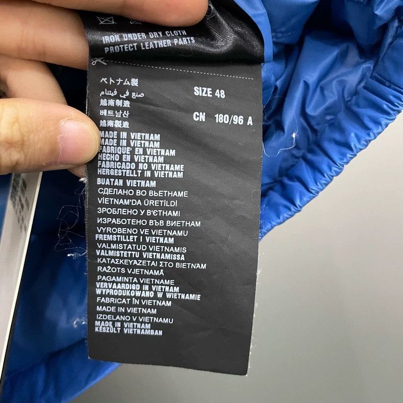 Prada Prada Blue triangle embossed down vest 2502-Nextarrow Size US M / EU 48-50 / 2 - 5 Thumbnail