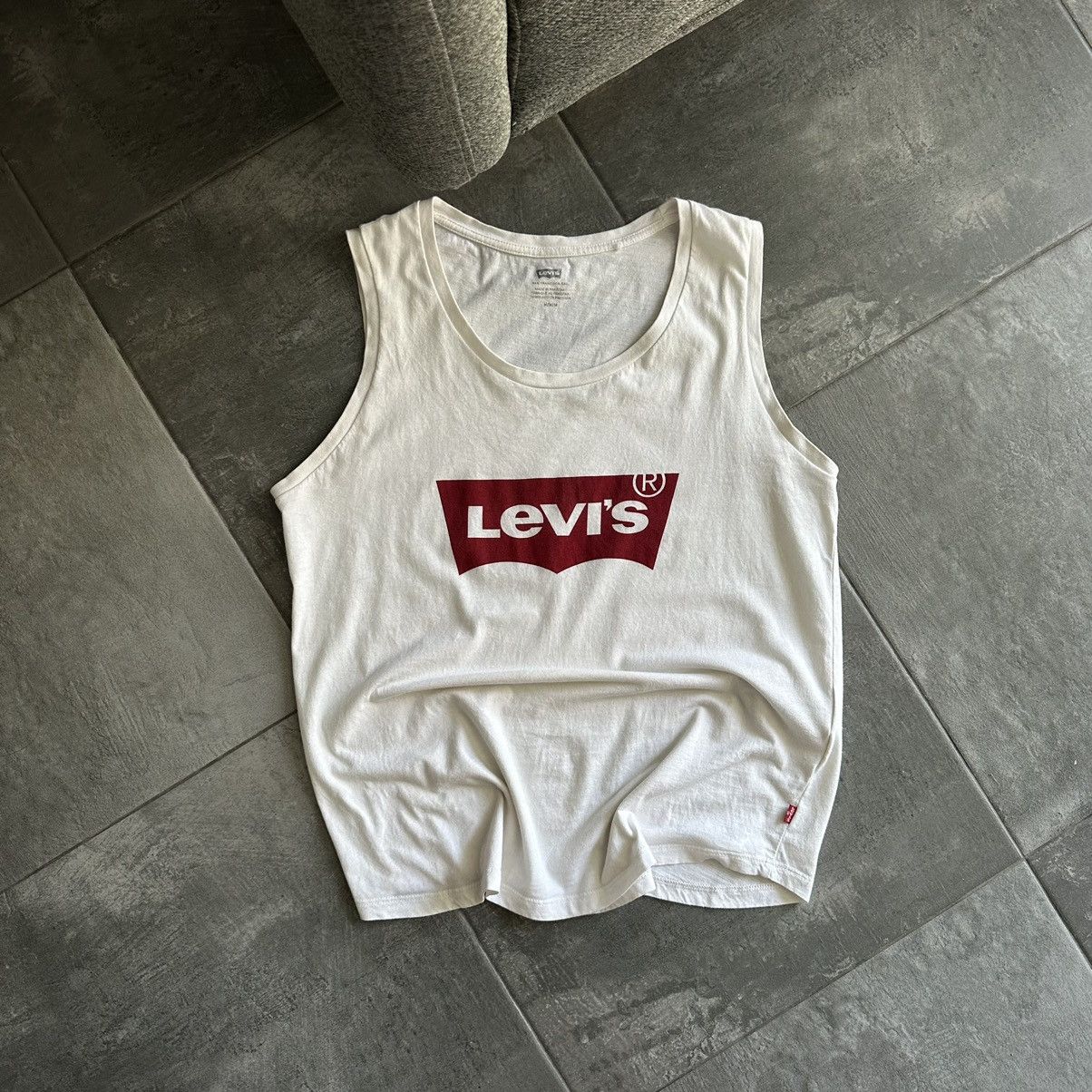Levi's × Vintage Vintage Levi’s Tank Top Sleeveless Y2K Centre Logo 00s Size M / US 6-8 / IT 42-44 - 1 Thumbnail