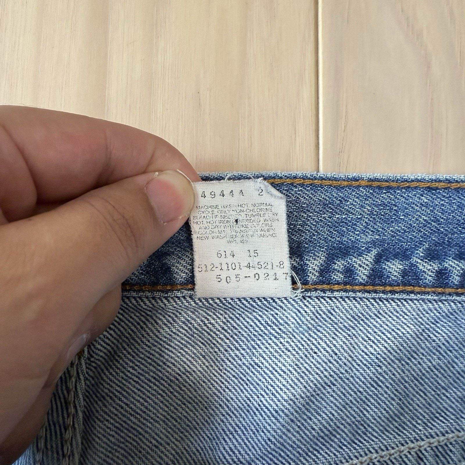 Levi's × Vintage Vintage Levis 505 Jeans 33 Blue 90s Made in USA Light Wash Size US 33 - 5 Thumbnail