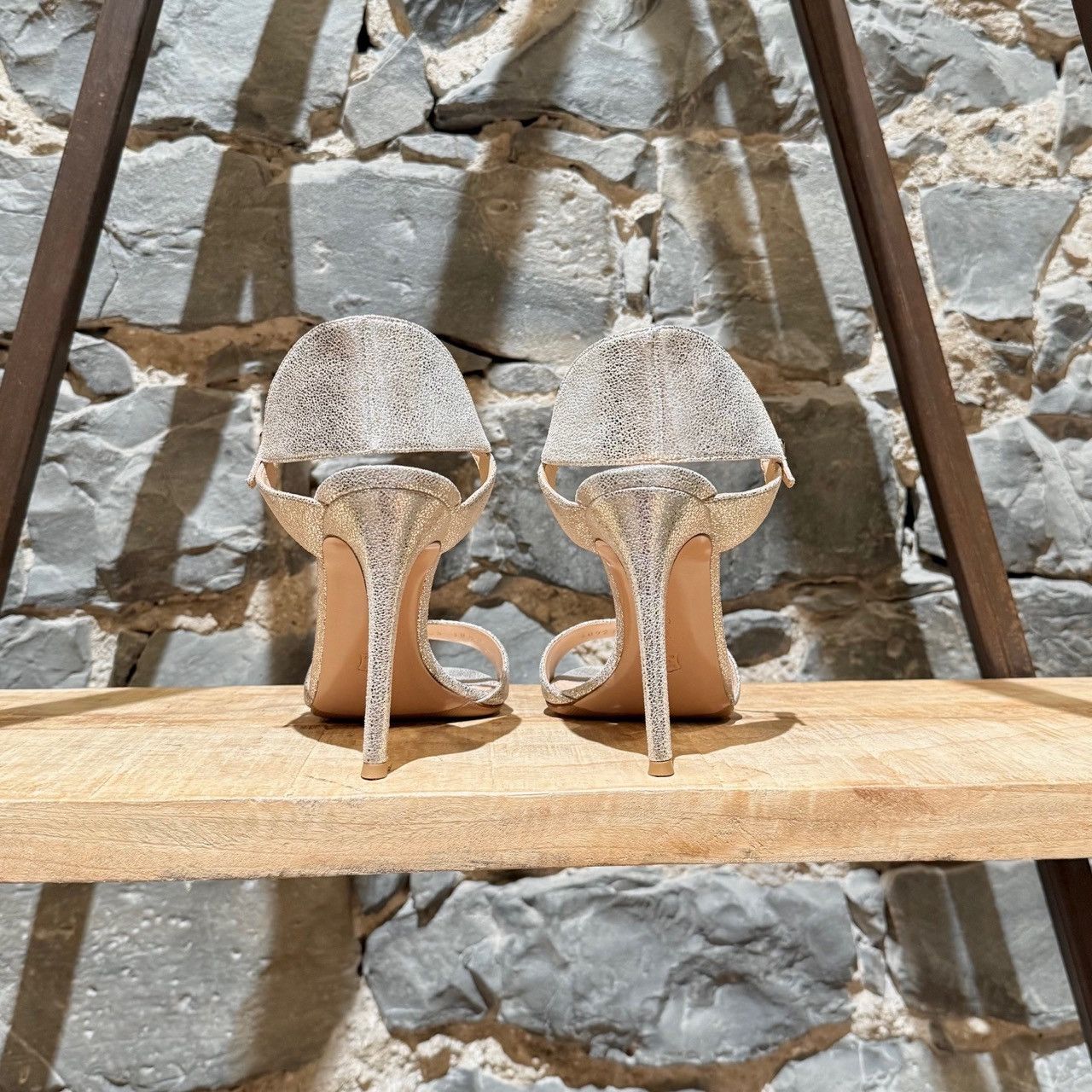 Gianvito Rossi Gianvitto Rossi Silver Metallic Ankle Strap Sandals Size US 8.5 / IT 38.5 - 5 Thumbnail