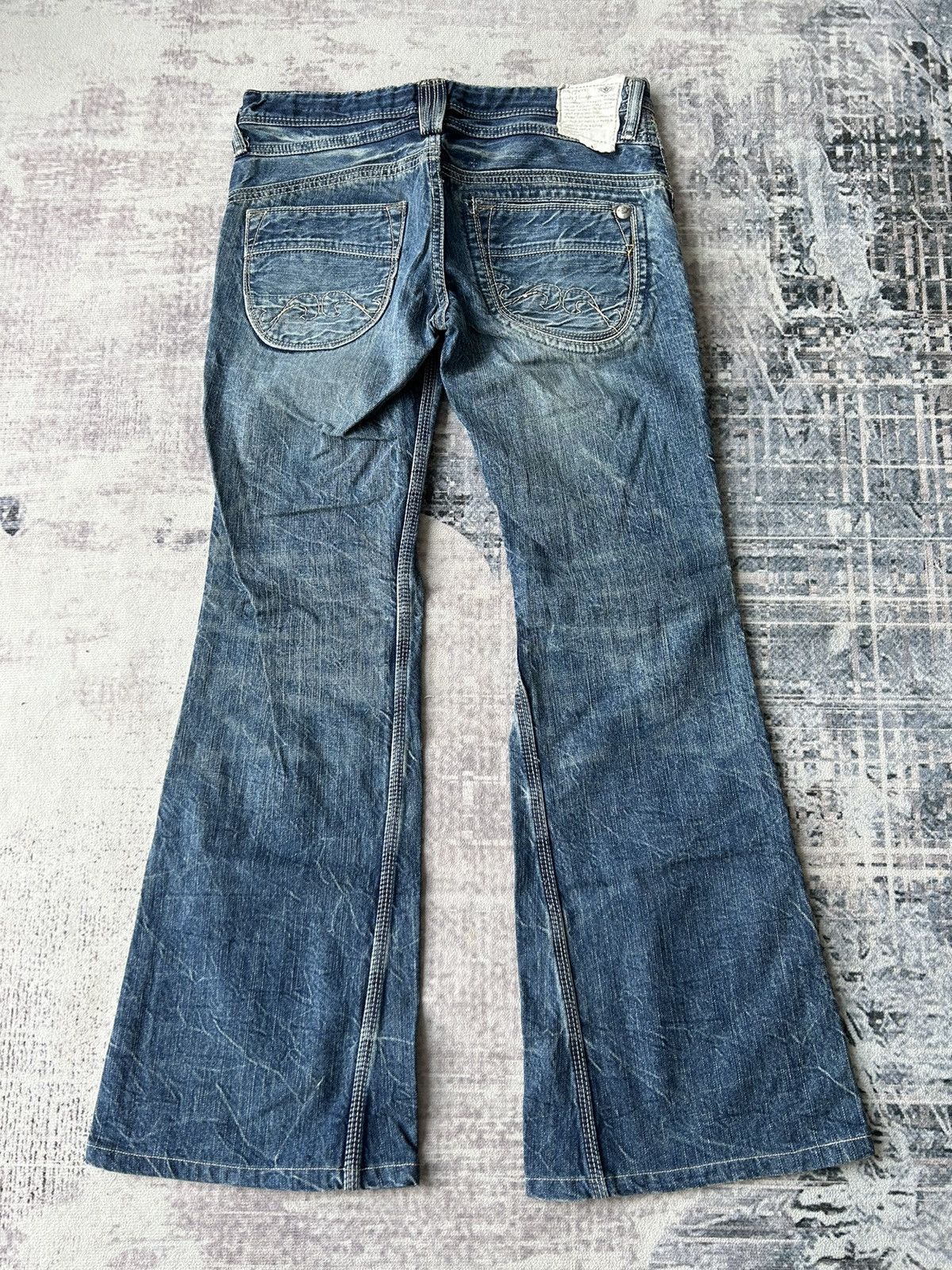 If Six Was Nine Flared Design By Lady Vintage Jeans Size 30" / US 8 / IT 44 - 3 Thumbnail