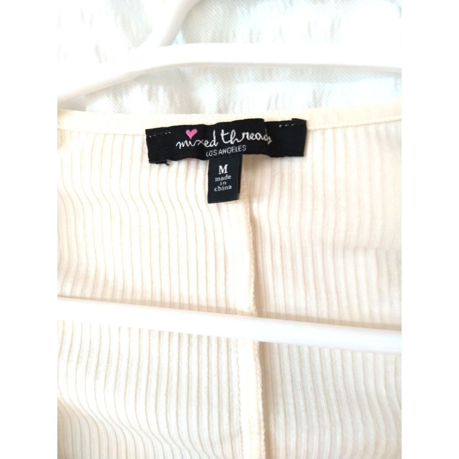 The Unbranded Brand Mixed threads Los Angeles long sleeve beige Crop top M Size M / US 6-8 / IT 42-44 - 4 Thumbnail