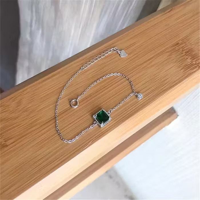 Vintage Green Crystal Chain Bracelet Size ONE SIZE - 6 Thumbnail