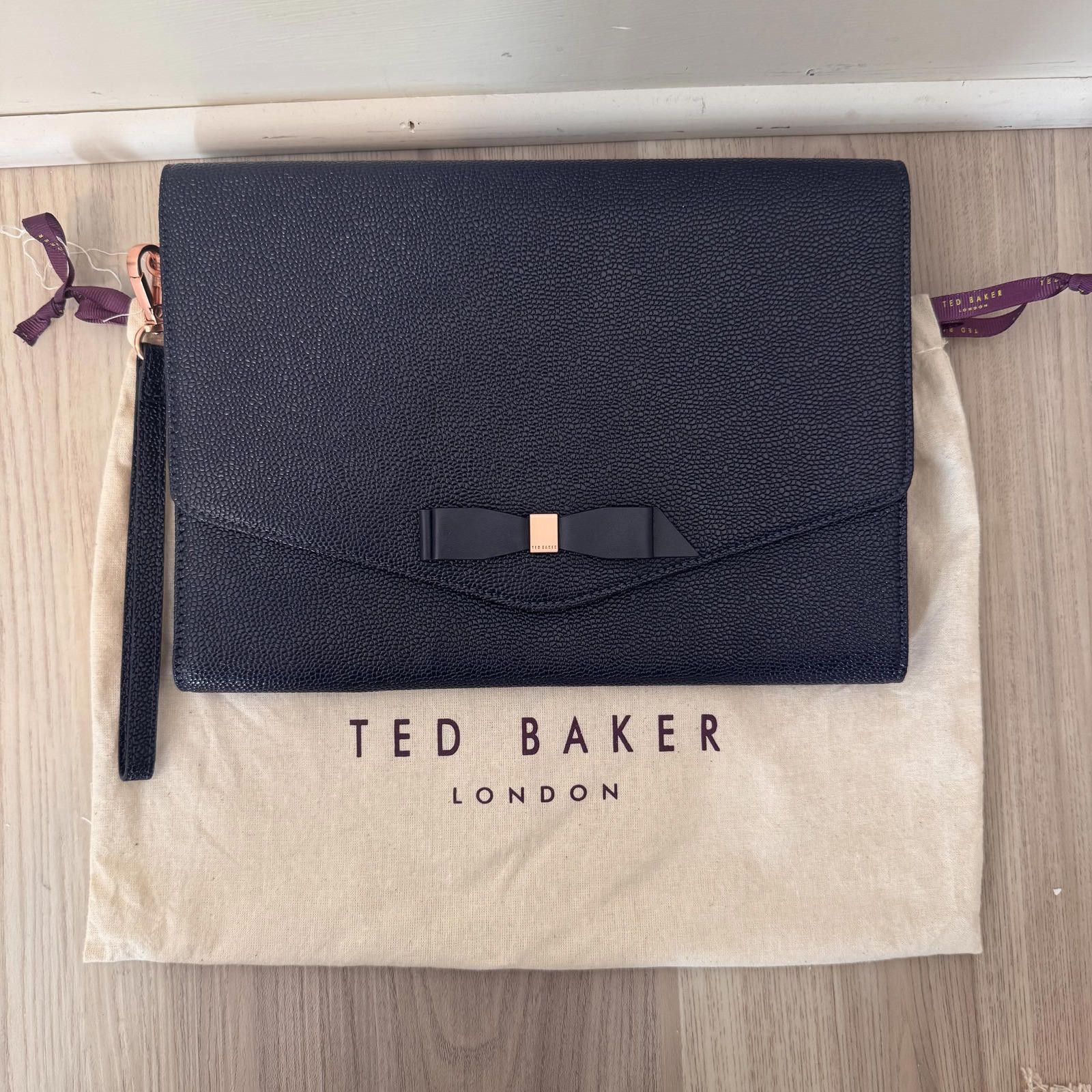 Ted Baker Ted Baker Krystan Leather Envelope Clutch- Navy Size ONE SIZE - 1 Thumbnail