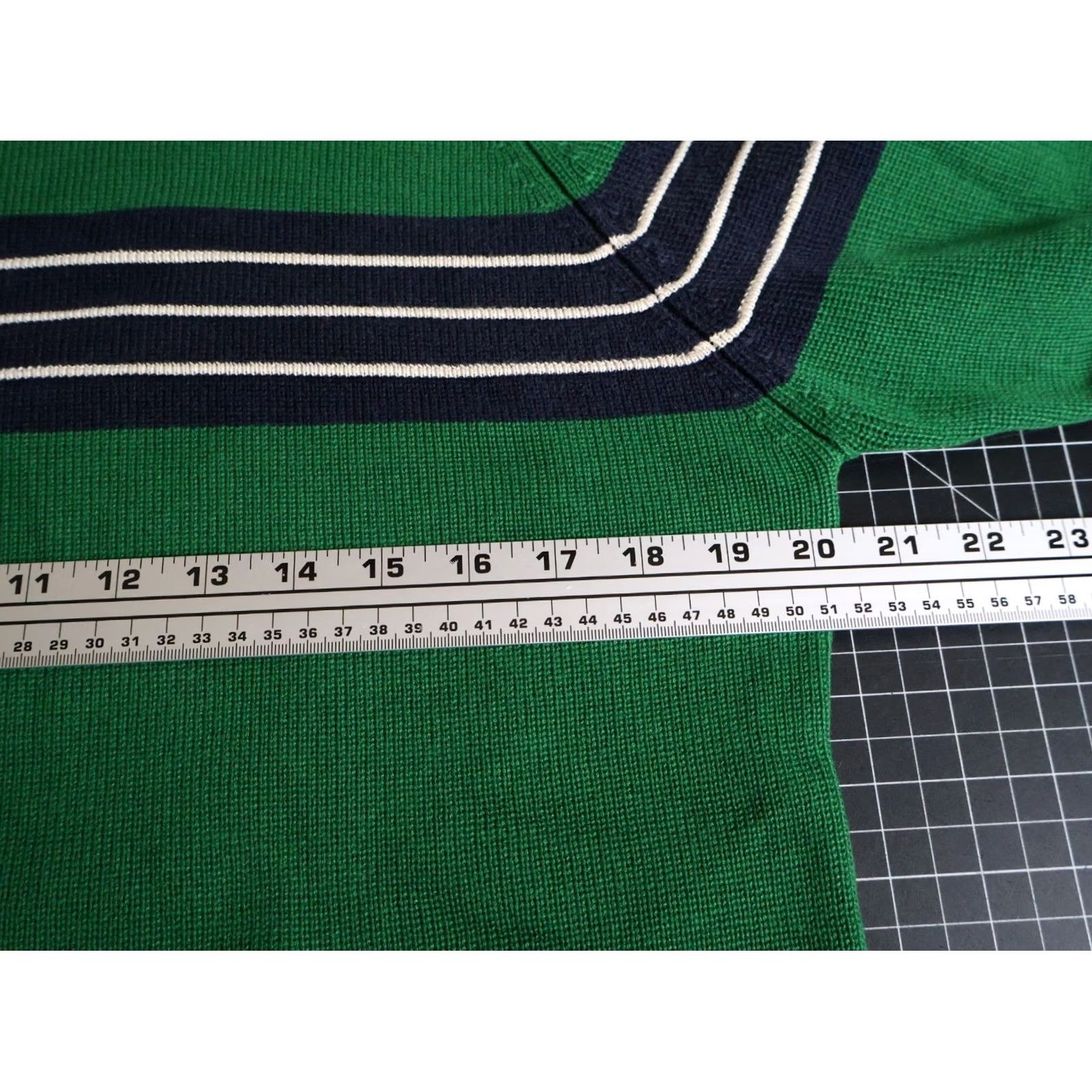 Abercrombie & Fitch VINTAGE Abercrombie & Fitch Sweater Mens Medium Green Striped Cotton Crewneck VTG Size US M / EU 48-50 / 2 - 5 Thumbnail