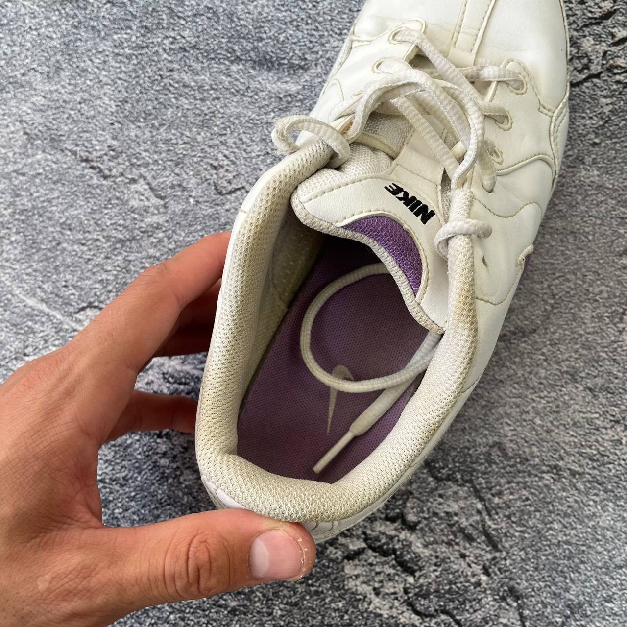 Nike Vintage 00s Y2k Nike Sneakers hype rare shoes.Size US 7.5 Size US 7.5 / EU 40-41 - 6 Thumbnail