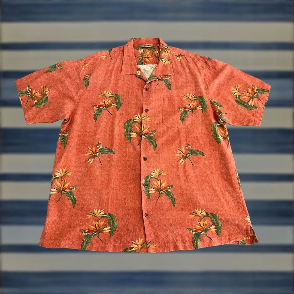 Tommy Bahama Tommy Bahama Button-Up Hawaiian Shirt Silk Floral Mens XL Multicolor Short Sleeve Beach Aloha Tropical Size US XL / EU 56 / 4 - 1 Thumbnail