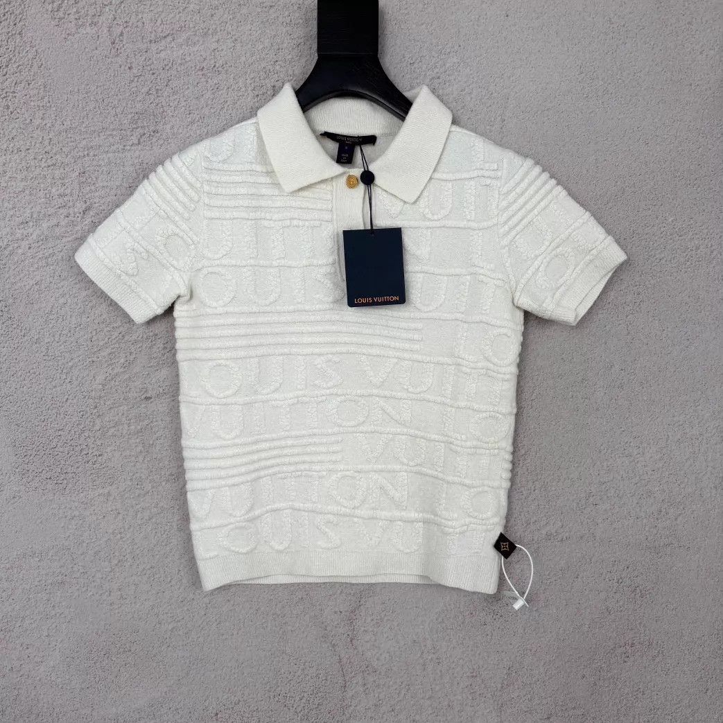 Louis Vuitton LV Terry Cloth Embroidered Logo Short Sleeve Polo White S 99 Size XS / US 0-2 / IT 36-38 - 1 Thumbnail
