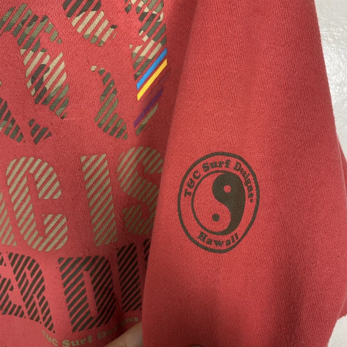 Japanese Brand Vintage TnC Hawaii Surf Design Big Logo Crewneck Sweatshirt Size US L / EU 52-54 / 3 - 11 Thumbnail