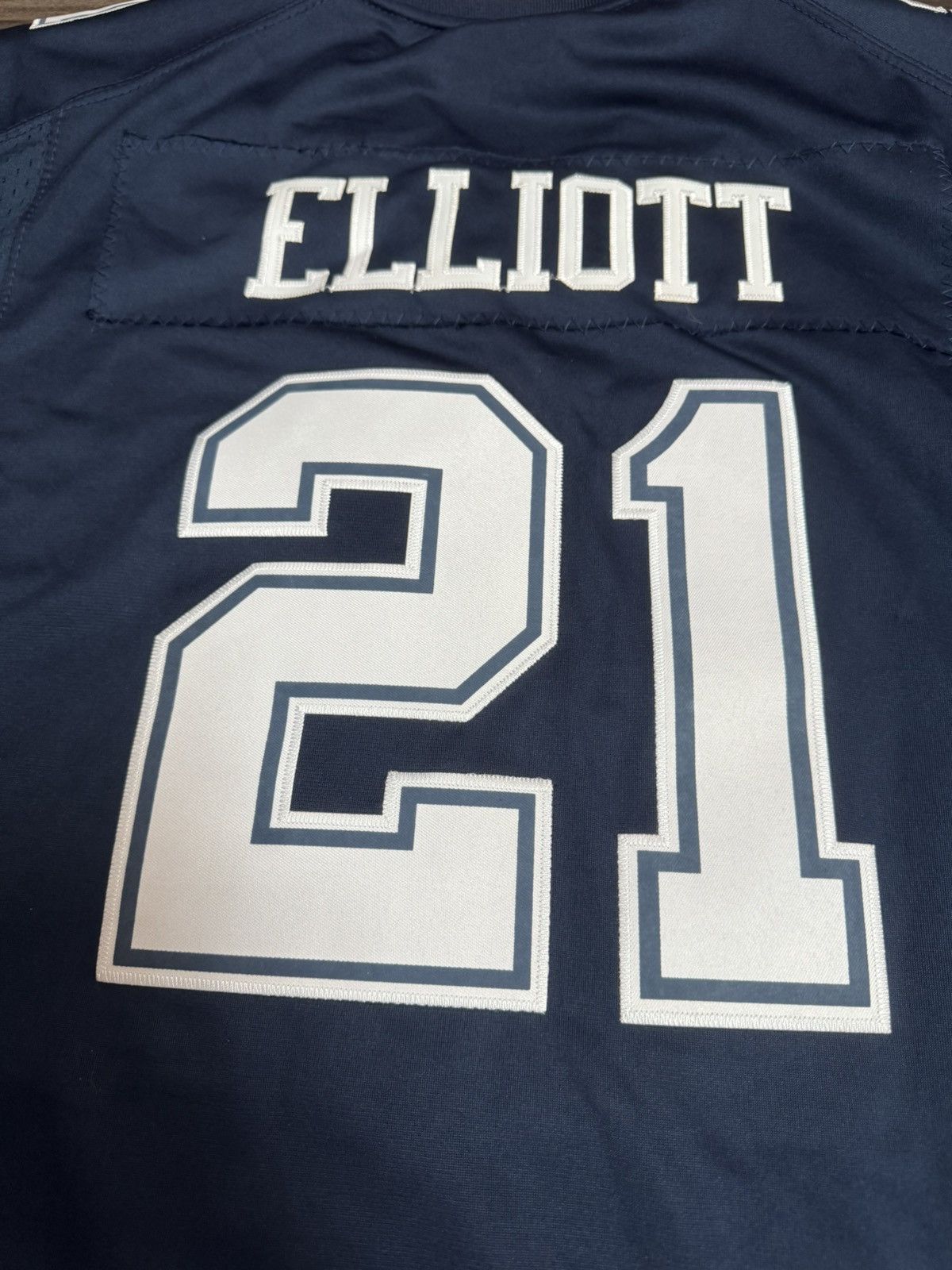 Nike Ezekiel Elliott #21 Dallas Cowboys NFL On Field Home Jersey Size US L / EU 52-54 / 3 - 8 Thumbnail