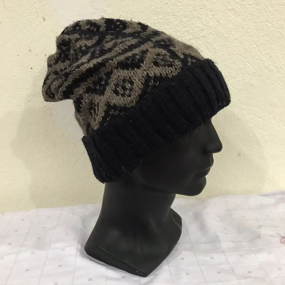 Vintage × Zara Zara accessories Knit Beanie Hat Size ONE SIZE - 2 Thumbnail