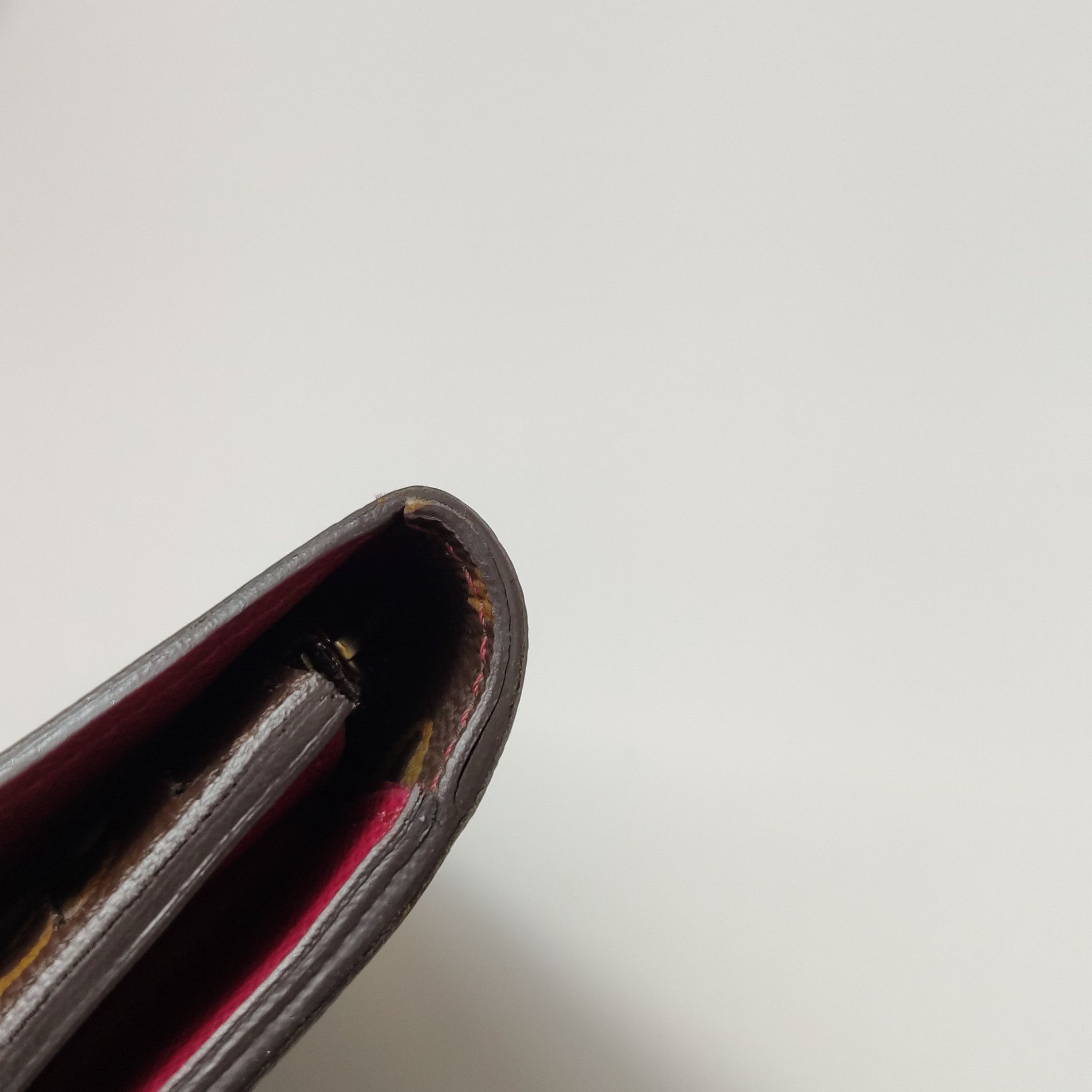 Louis Vuitton Louis Vuitton (LV) EmilieMonogram print snap wallet -y2506 Size ONE SIZE - 8 Thumbnail
