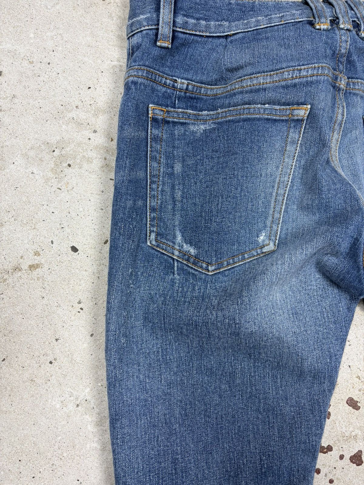 Balmain Balmain Paris Distressed Style Jeans Denim Pants Size US 32 / EU 48 - 19 Thumbnail