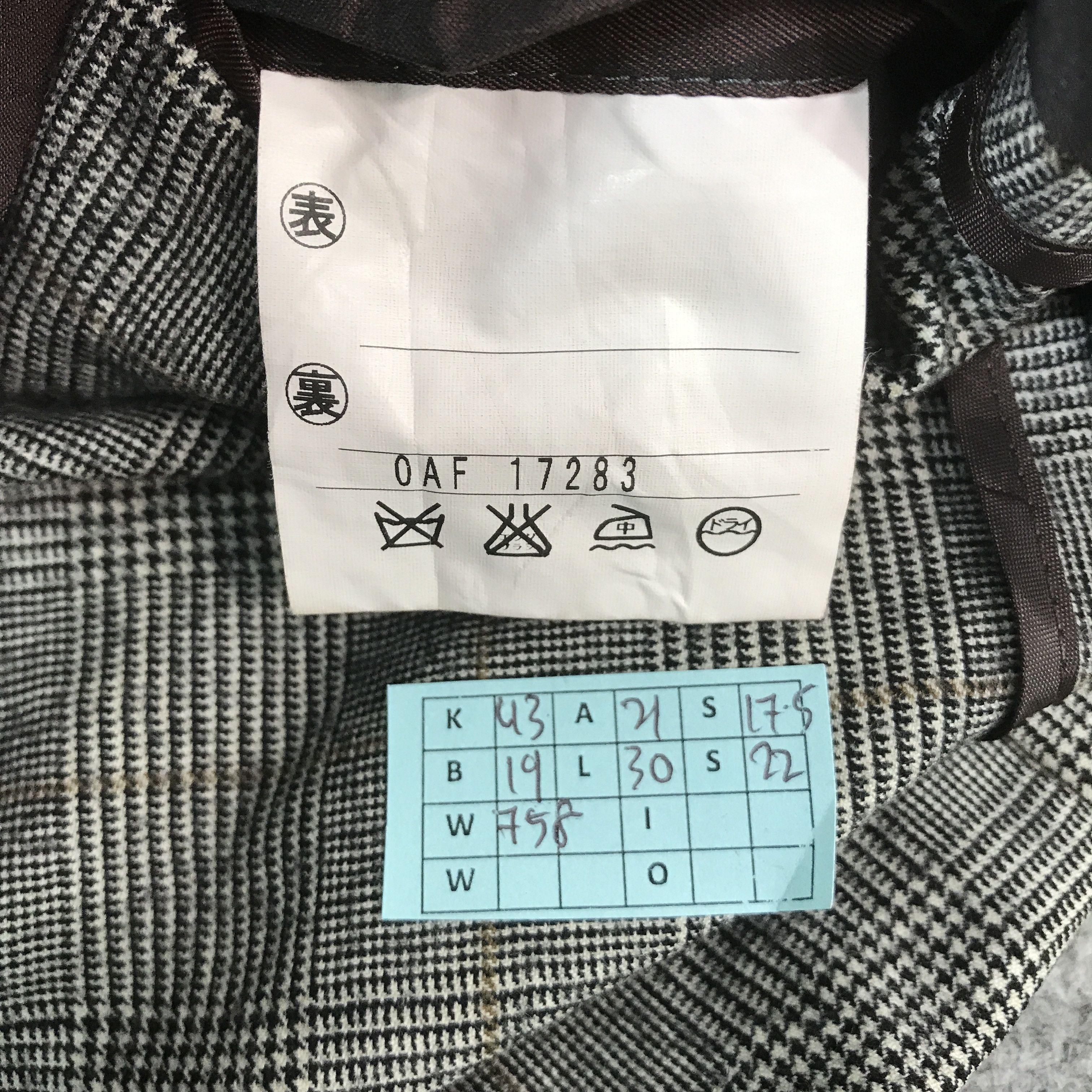 Celine CELINE FLANNEL BLAZER CLASSIC DESIGN COAT JACKET Size US L / EU 52-54 / 3 - 12 Thumbnail