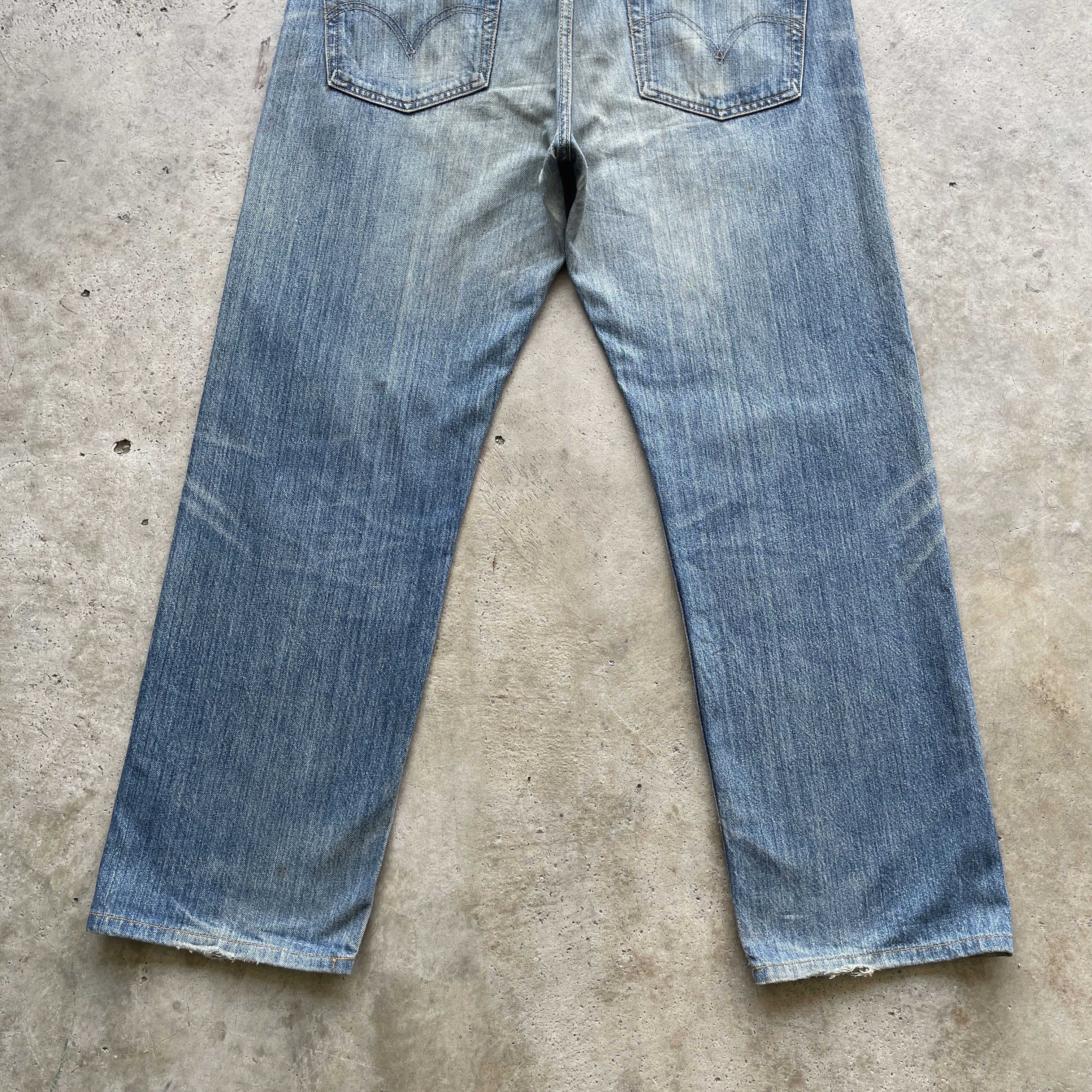 Levi's VINTAGE LEVI’S 501 MUDWASH DISTRESSED JEANS FADED PANTS W37 Size US 37 - 12 Thumbnail
