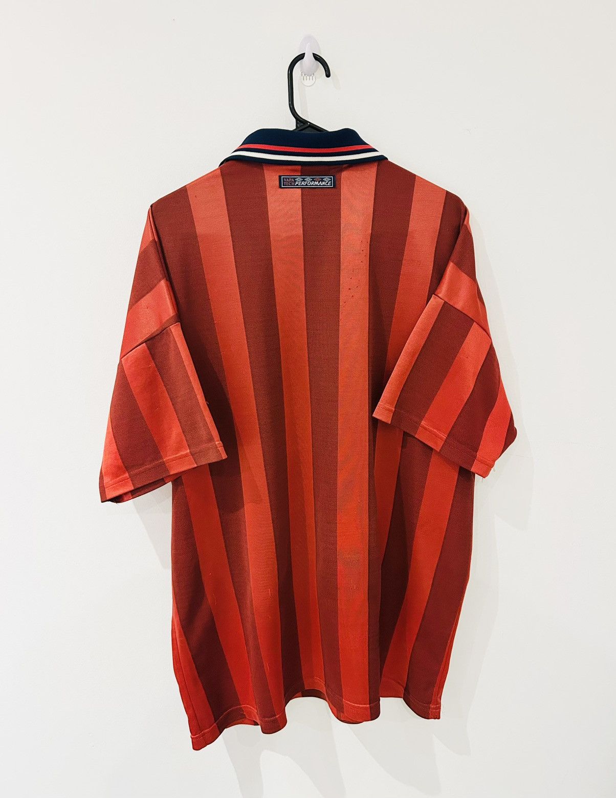 Umbro × Vintage England 1998 away jersey Size US XL / EU 56 / 4 - 2 Thumbnail