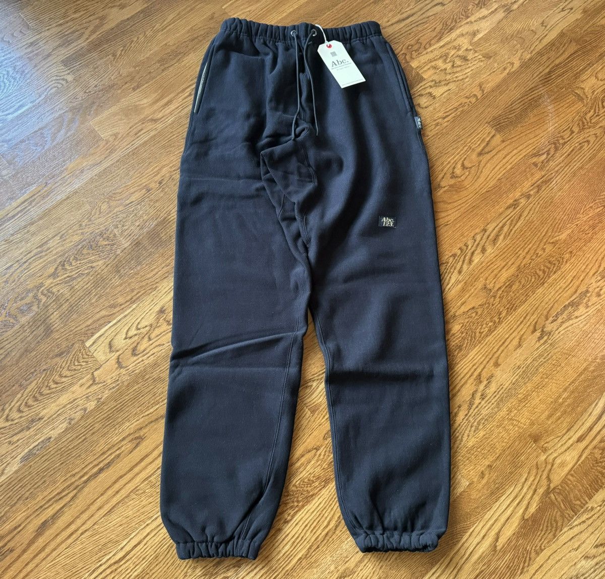 Advisory Board Crystals XL Black ABC Sweatpants Anthracite 34 Joggers ABC. 123 Size US 36 / EU 52 - 1 Thumbnail