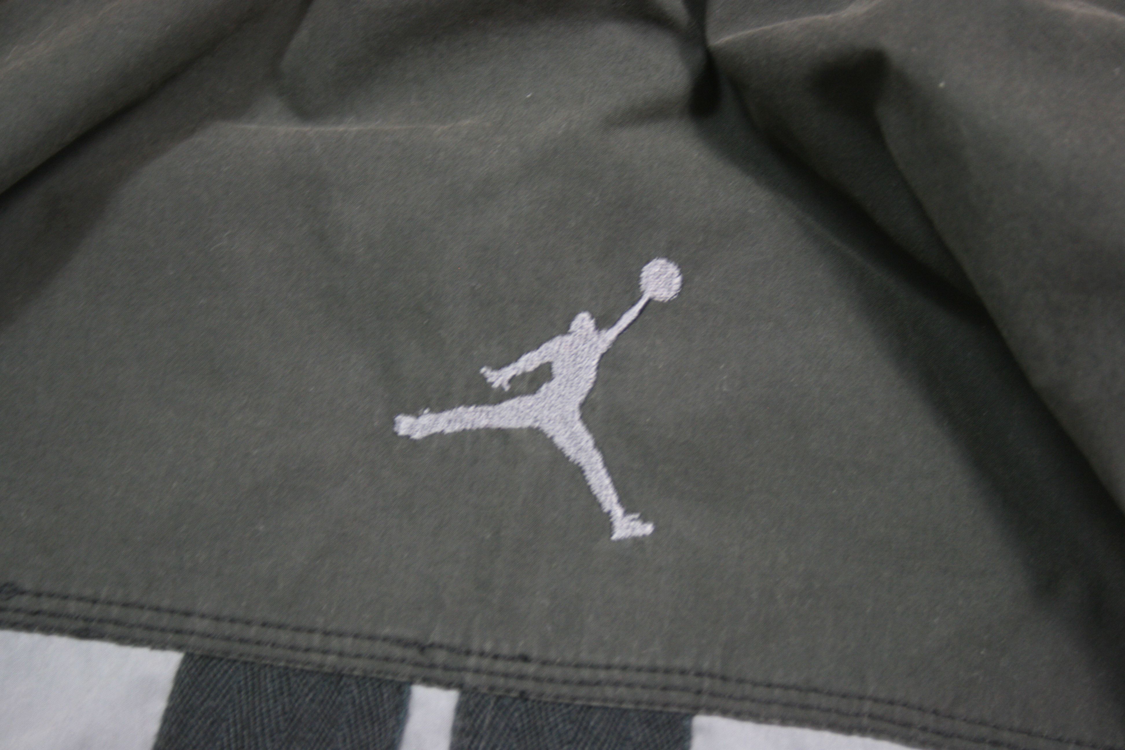Nike 90S Logo Jumpman Jordan Jacket Vintage Size US M / EU 48-50 / 2 - 6 Thumbnail
