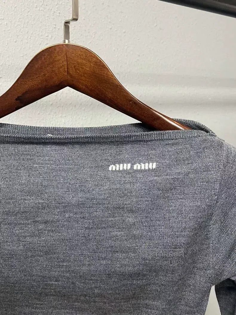 Miu Miu Miu Miu 38 One-shoulder sweater Size M / US 6-8 / IT 42-44 - 3 Thumbnail