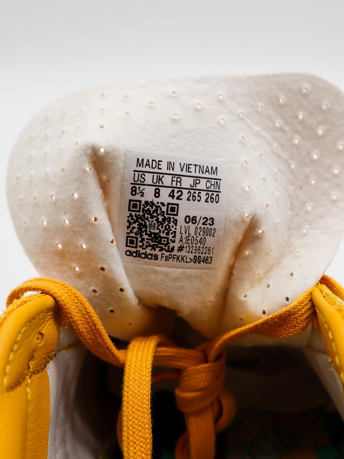 Adidas adidas Gazelle Indoor - Yellow / White - IE0540 - UK 8 Size US 9 / EU 42 - 5 Thumbnail