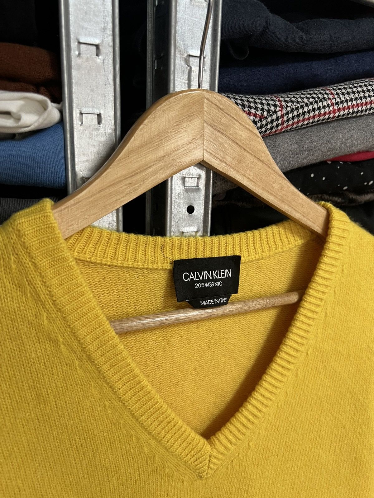 Calvin Klein 205W39NYC Raf Simons x Calvin Klein 205W39NYC V-Neck Wool Sweater Sz M Size US M / EU 48-50 / 2 - 3 Thumbnail