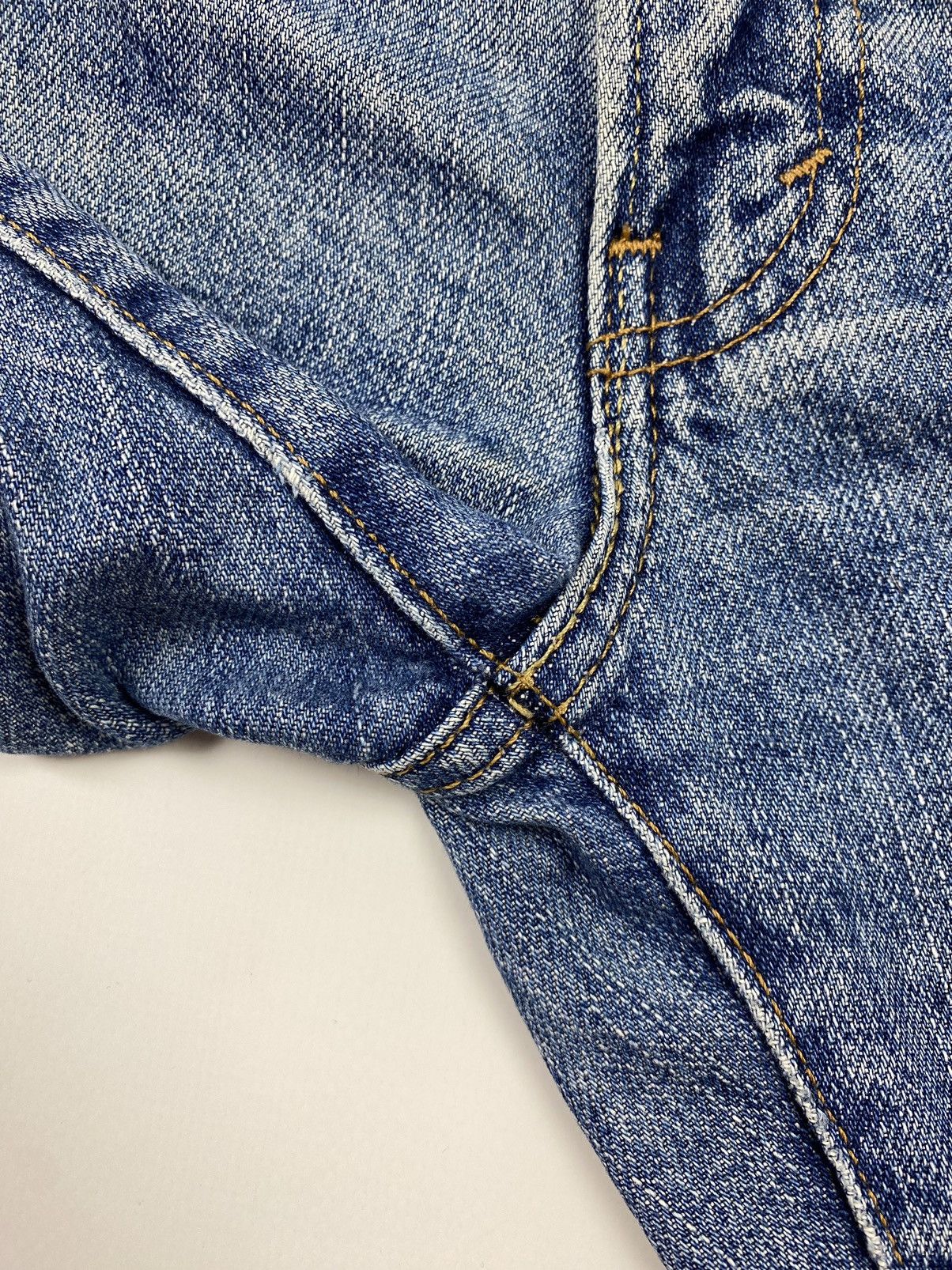 Levi's 2000sVintage Levi’s 505 Denim Straight Jorts W33 Size US 33 - 7 Thumbnail