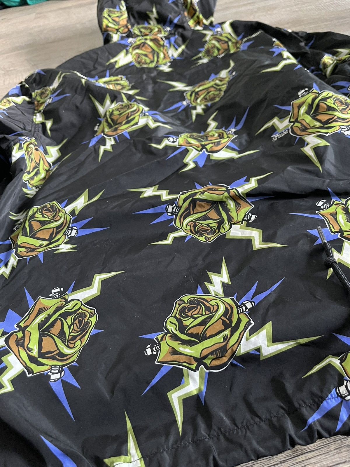 Prada Prada SS19 Lightning Rose Hooded Windbreaker Nylon Jacket Size US S / EU 44-46 / 1 - 7 Thumbnail