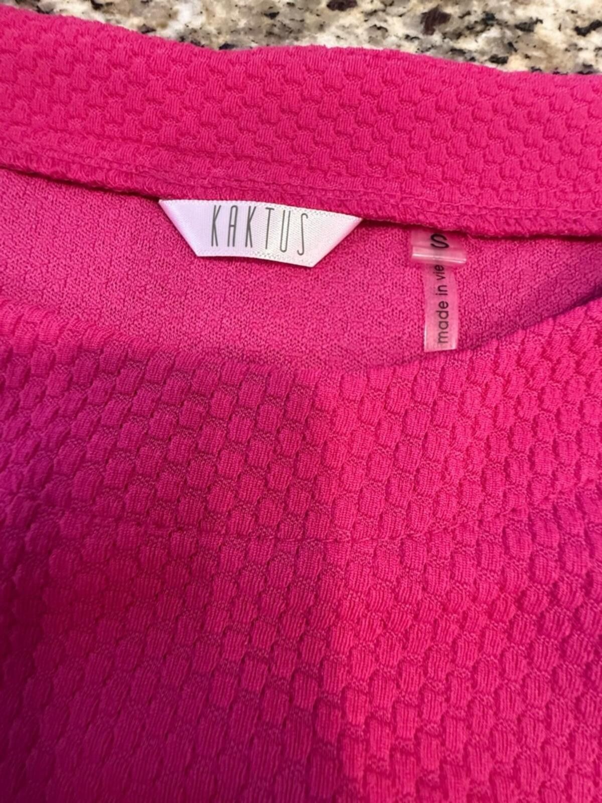 Other Kaktus boho pink tunic top pocket rolled crop sleeves SZ SM Size S / US 4 / IT 40 - 5 Thumbnail