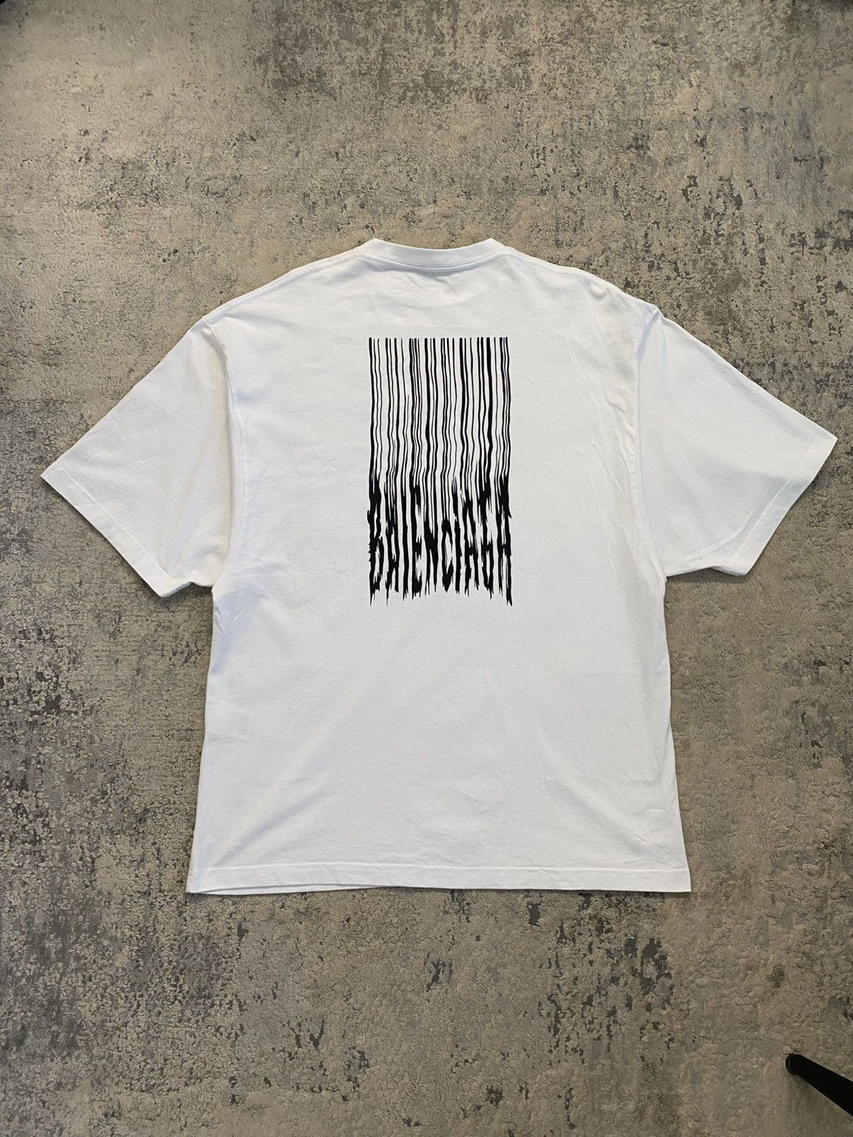 Balenciaga Balenciaga - Barcode Logo T Shirt Oversized 2021 Size US XS / EU 42 / 0 - 4 Thumbnail