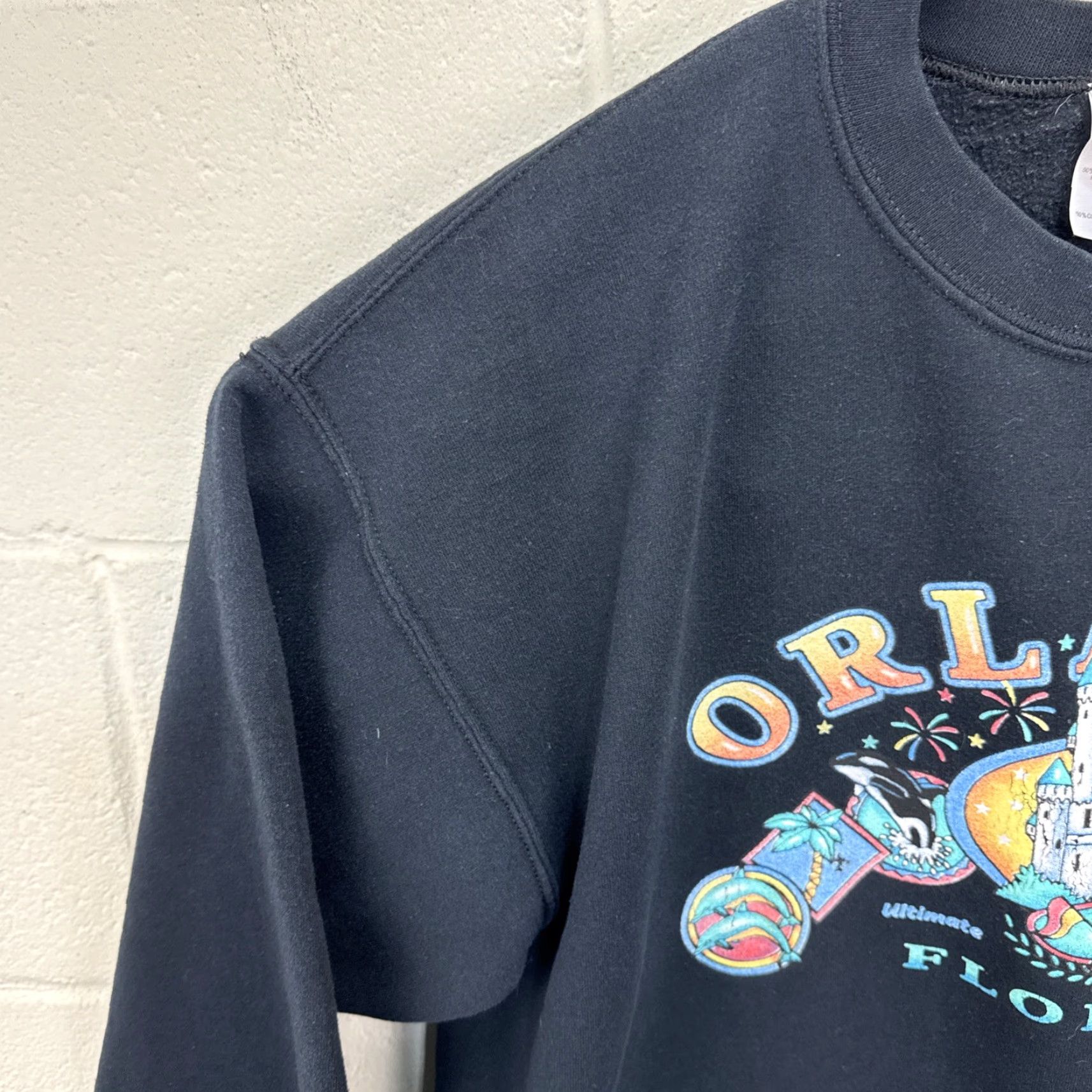 Gildan VINTAGE Orlando Florida Sweatshirt L Crew Neck Blue Graphic Print Mickey Mouse 90s Retro Beach Gildan Heavy Blend Unisex Adults Mens Womens Size US L / EU 52-54 / 3 - 6 Thumbnail
