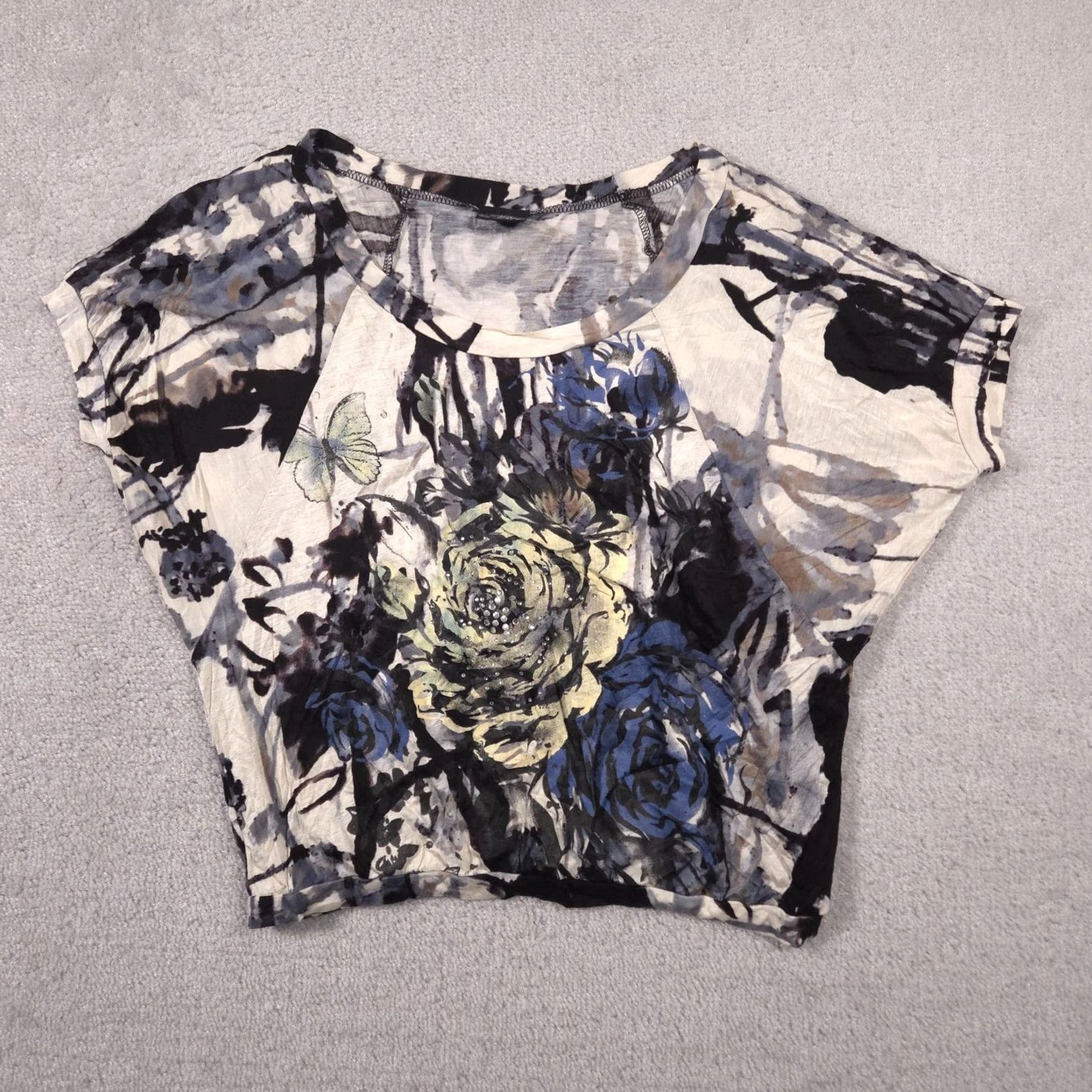 Vintage Daytrip Shirt Womens Medium Cream Blue Floral Butterfly Rhinestone Dolman Top Size M / US 6-8 / IT 42-44 - 2 Thumbnail