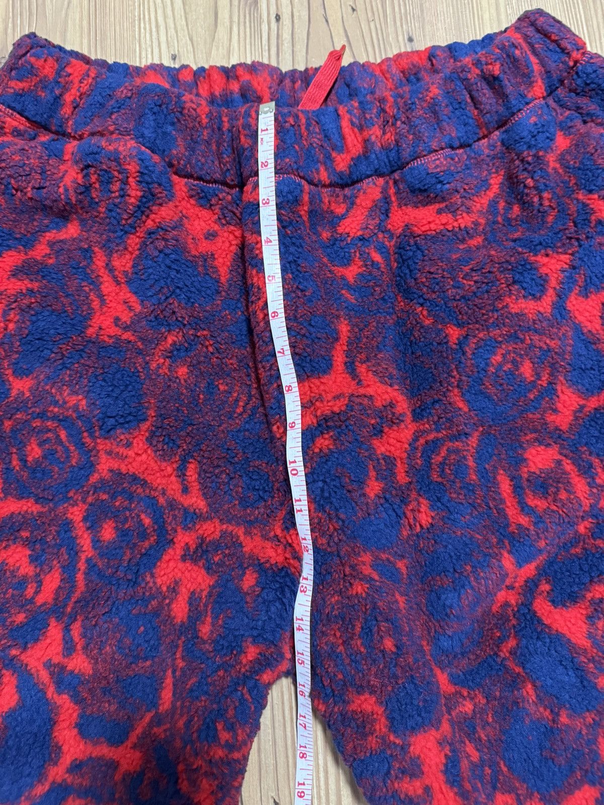 Burberry Burberry Rose Print Sherpa Fleece Joggers XXL BNWT Size US 38 / EU 54 - 24 Thumbnail