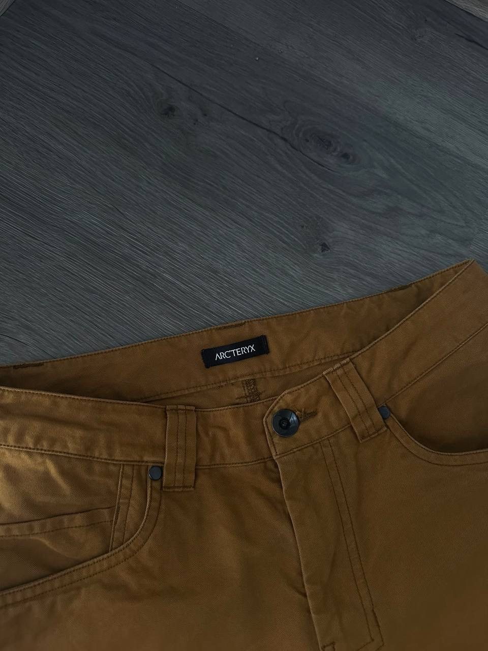 Arc'teryx × Vintage Vintage Arc’Teryx Outdoor Cargo Brown Pants Size US 30 / EU 46 - 7 Thumbnail