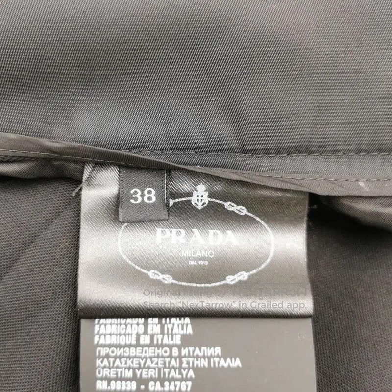 Prada Prada Black Wool Blend Triangle Logo Trousers. Size US 26 / EU 42 - 7 Thumbnail