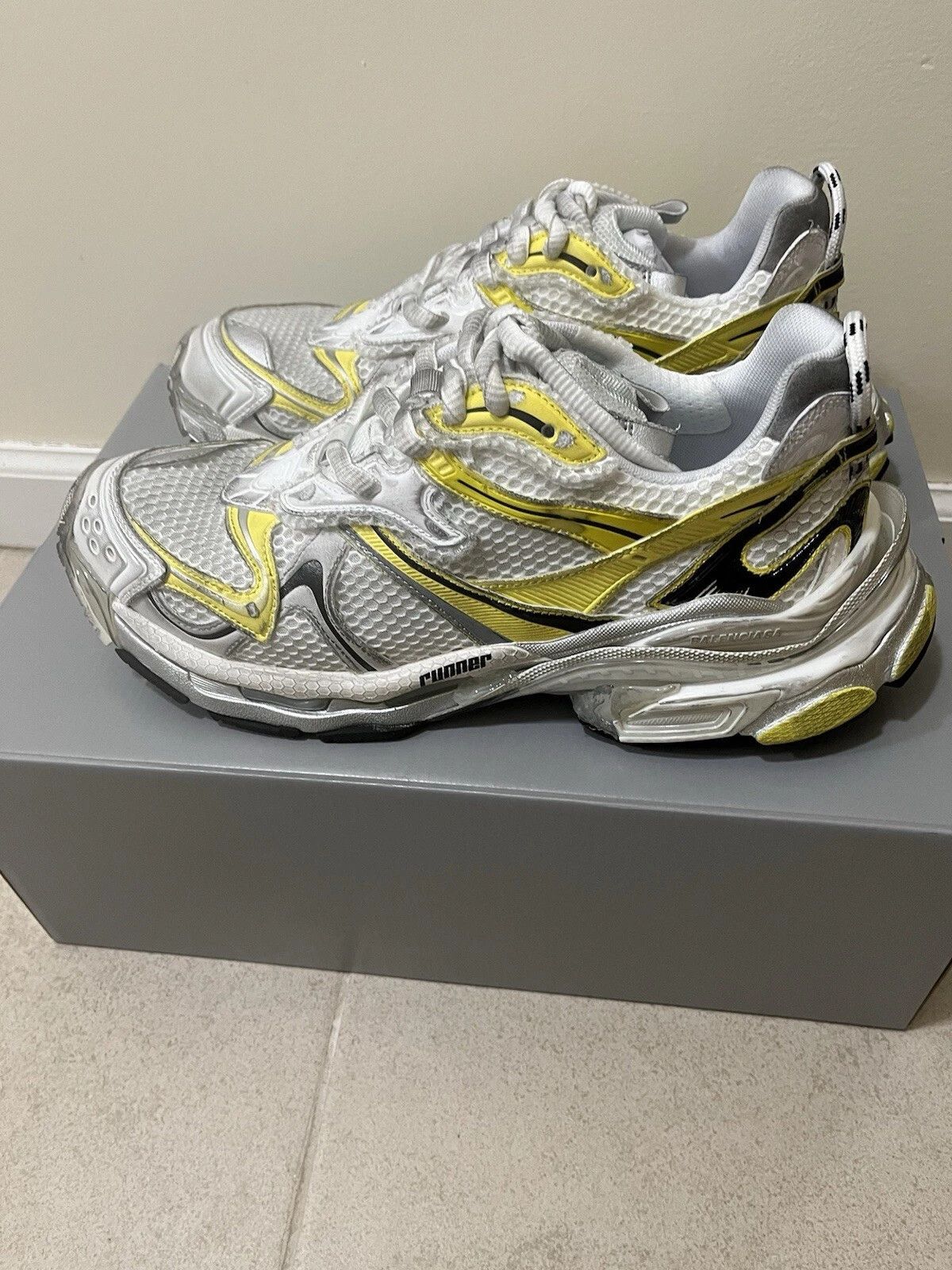 Balenciaga Balenciaga Runner Size US 10 / EU 43 - 1 Thumbnail