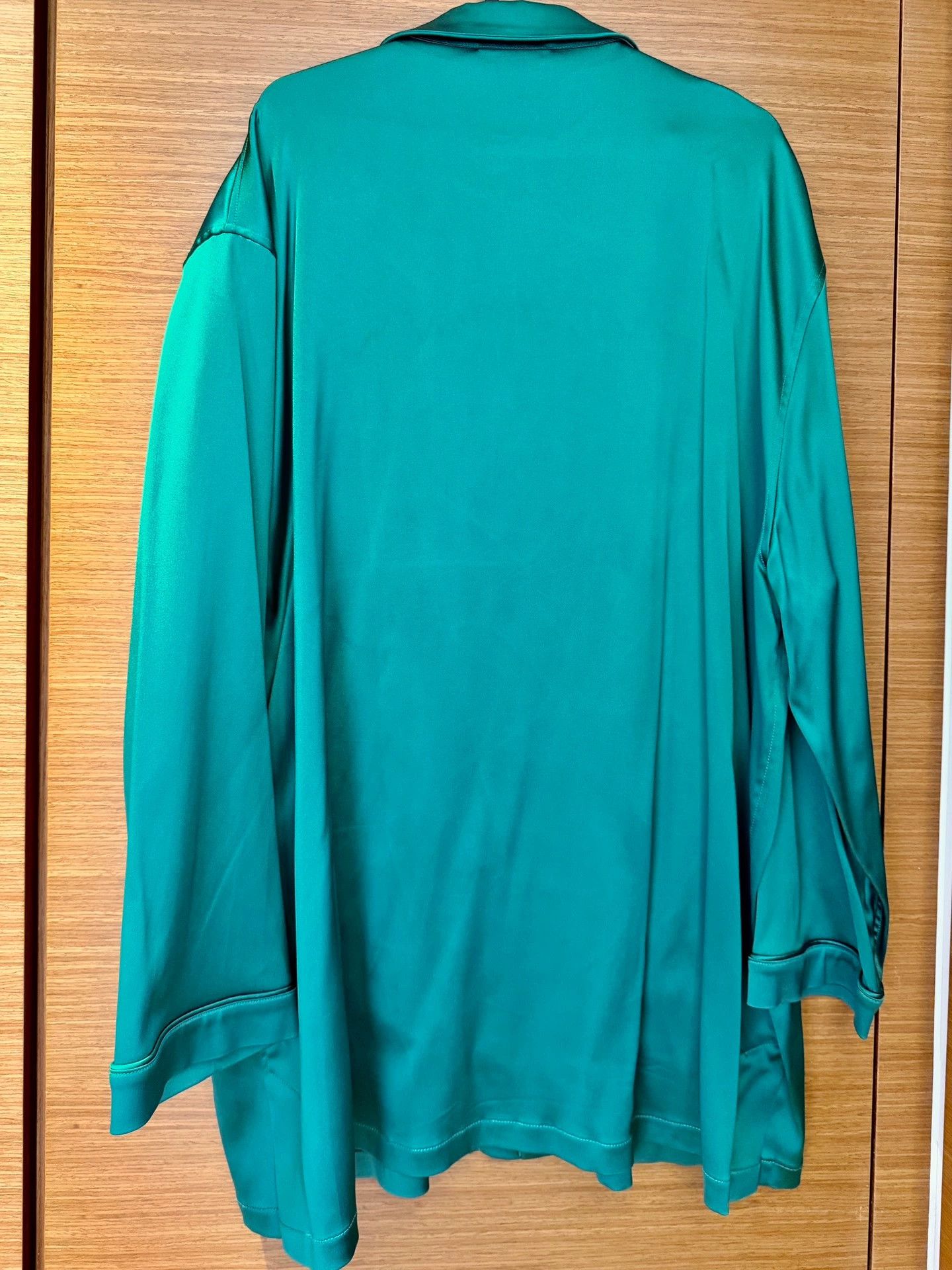 Balenciaga BALENCIAGA Demna Look92 Mino Emerald Silk Pyjama Shirt 36 Size XS / US 0-2 / IT 36-38 - 5 Thumbnail