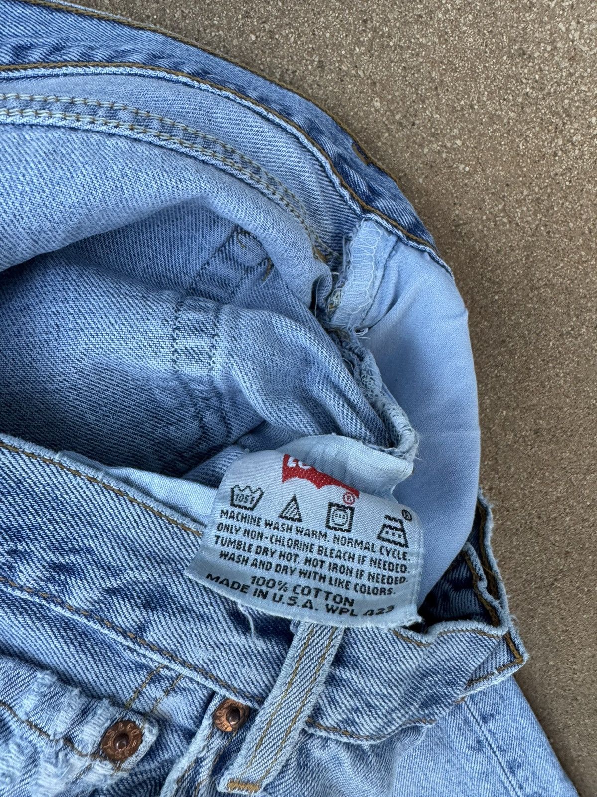 Levi's Vintage 90s Levi’s 501xx Buttonfly Straight Leg Jeans 33x29 Size US 33 - 6 Thumbnail