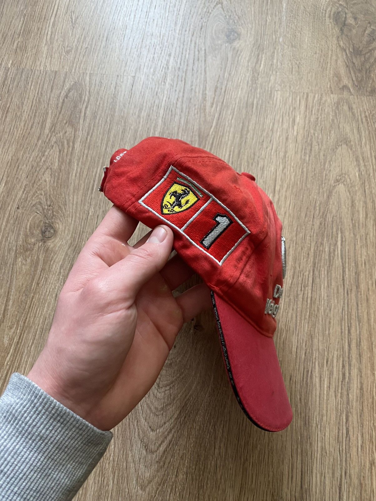 Ferrari × Vintage Vintage Ferrari Michael schumacher racing formula1 faded cap Size ONE SIZE - 3 Thumbnail